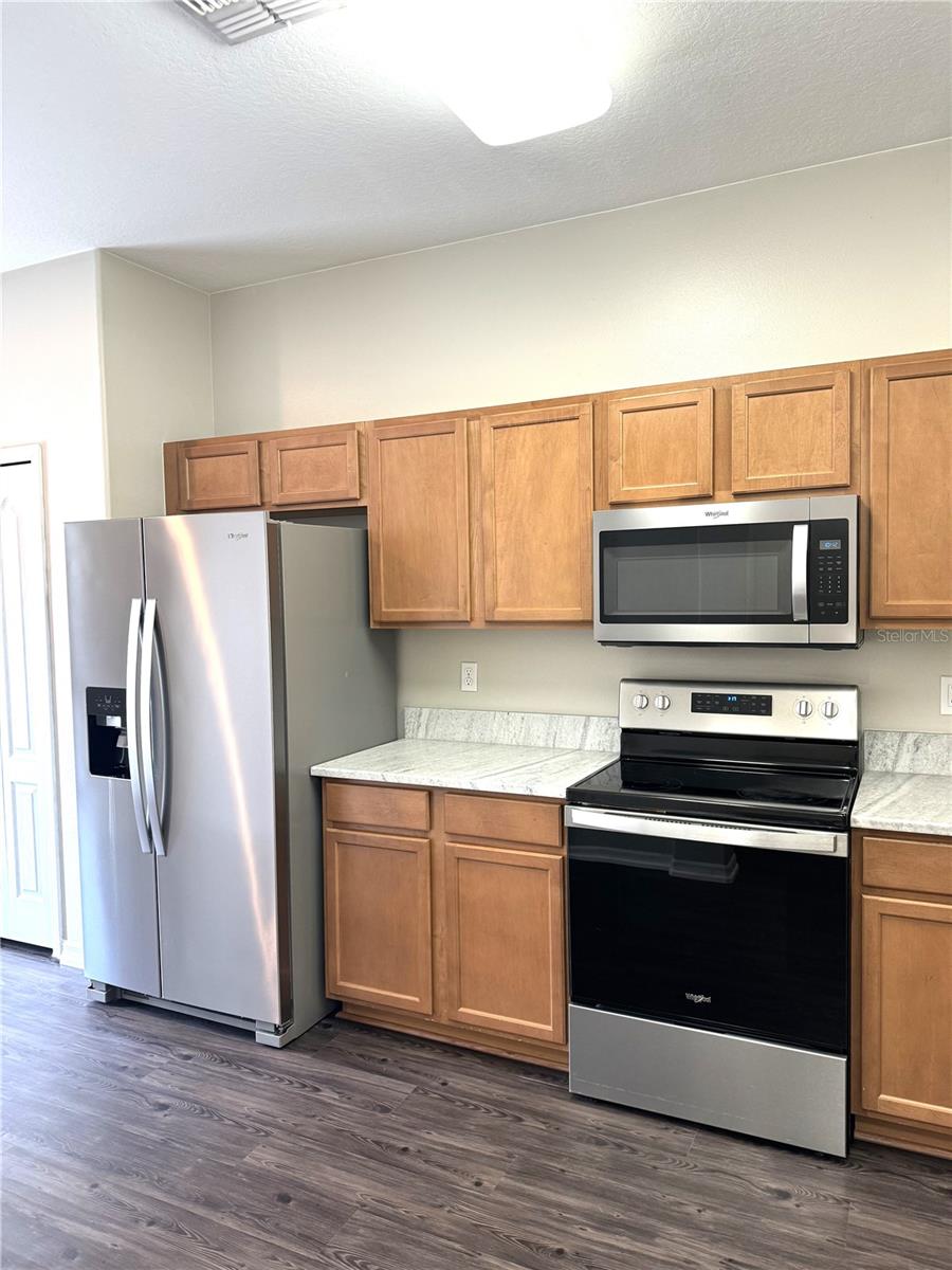 4188 WINDING VINE DR, LAKELAND, FL, 33812