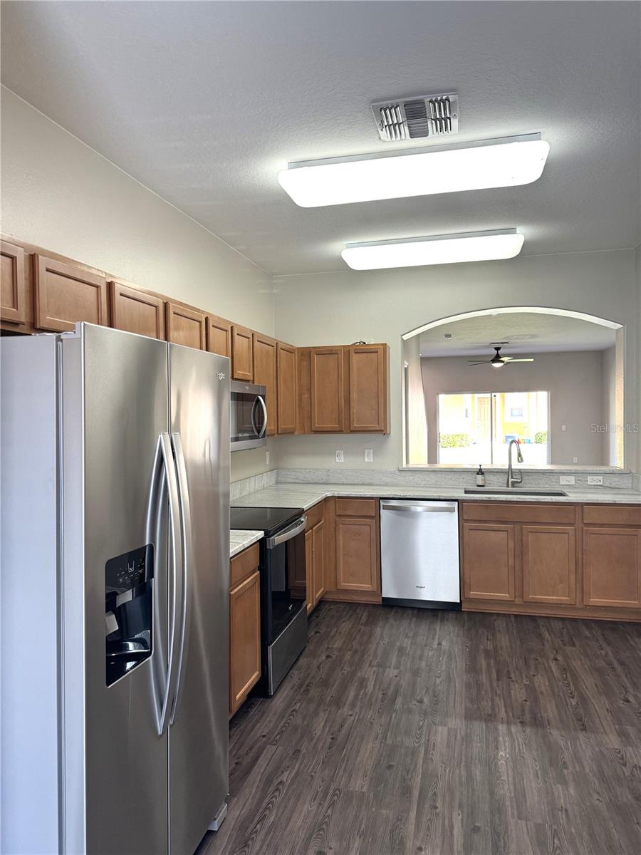 4188 WINDING VINE DR, LAKELAND, FL, 33812