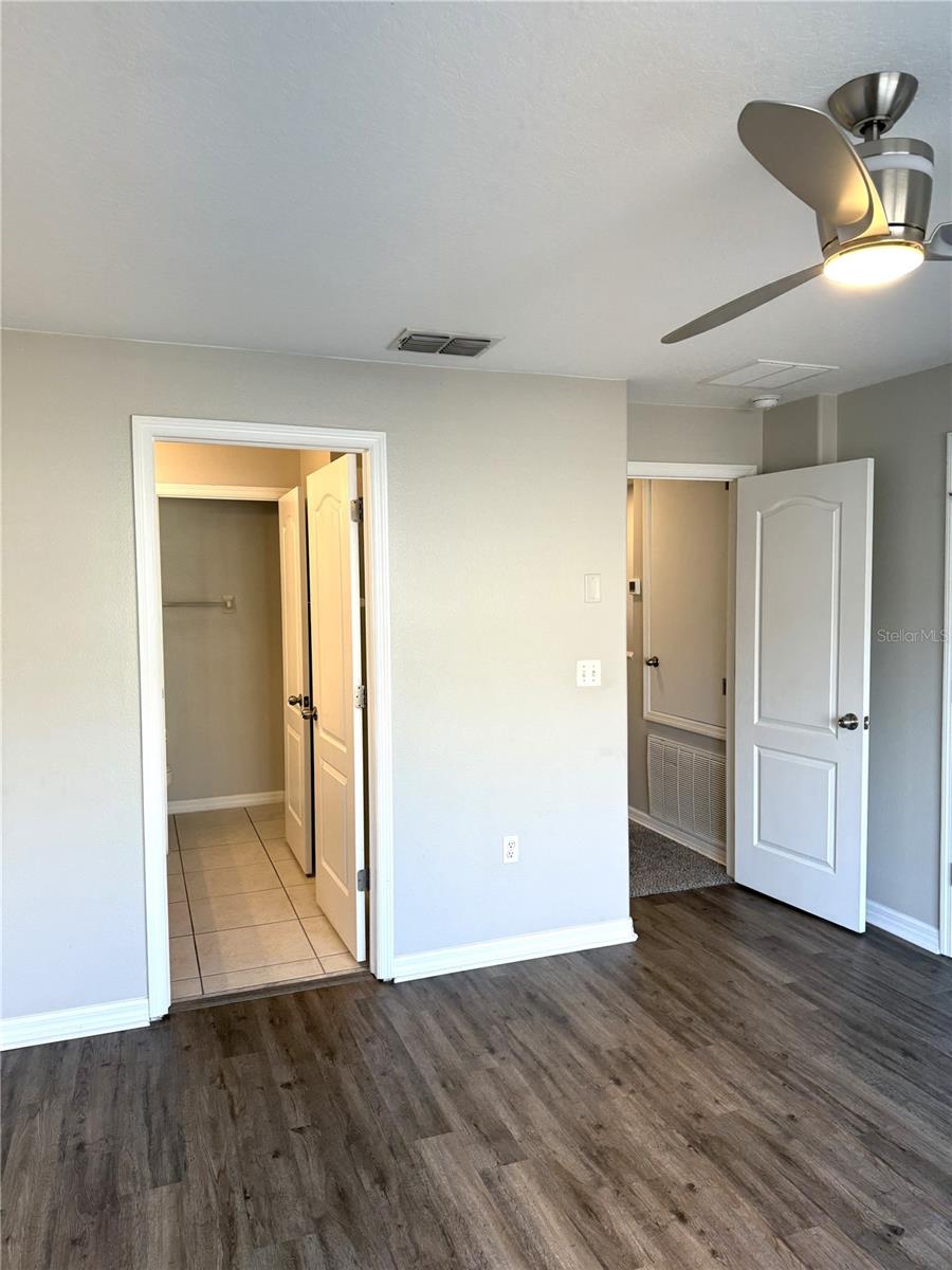 4188 WINDING VINE DR, LAKELAND, FL, 33812