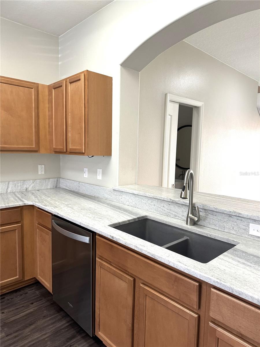 4188 WINDING VINE DR, LAKELAND, FL, 33812