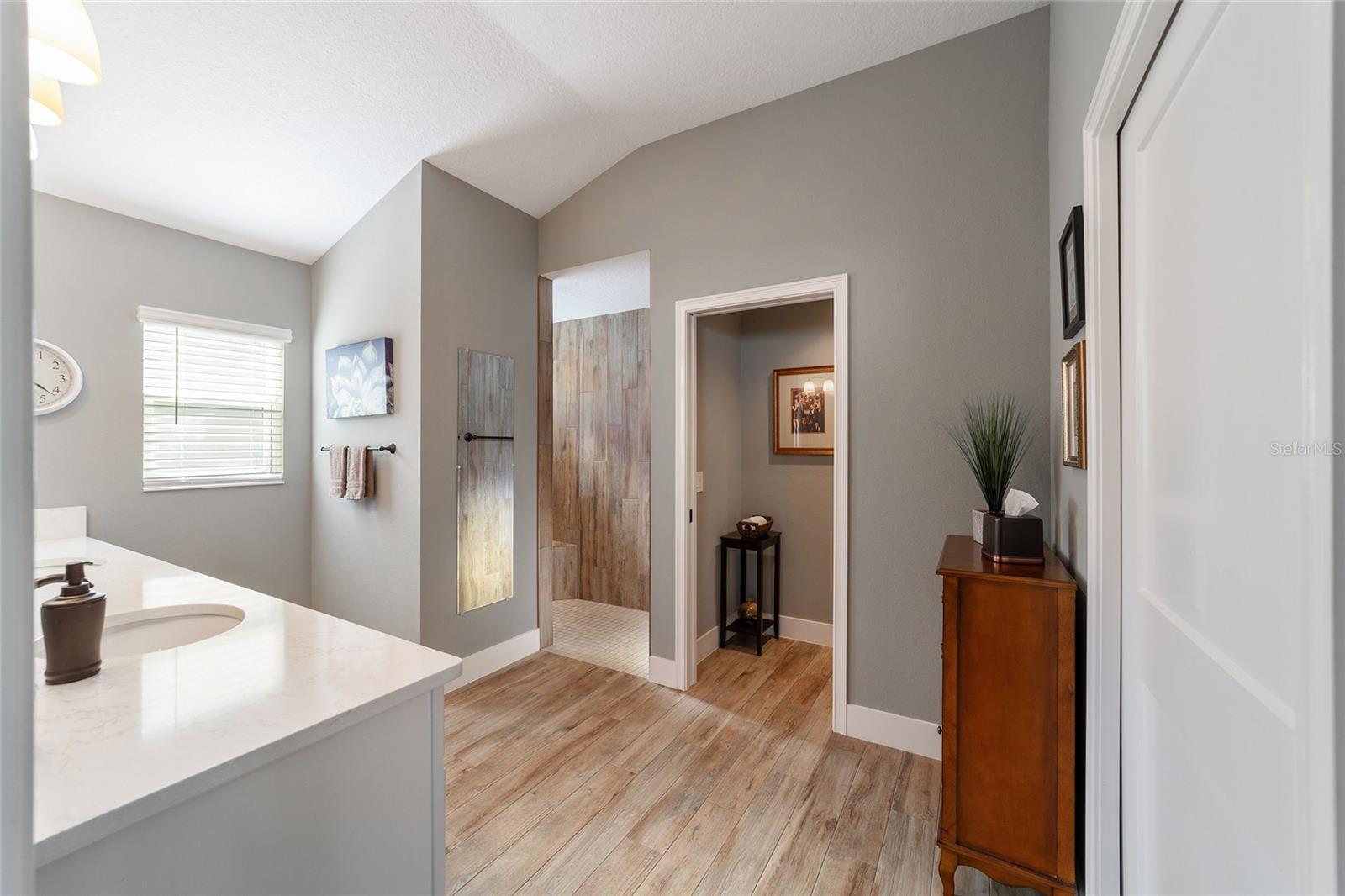1059 AKIN WAY, THE VILLAGES, FL, 32163