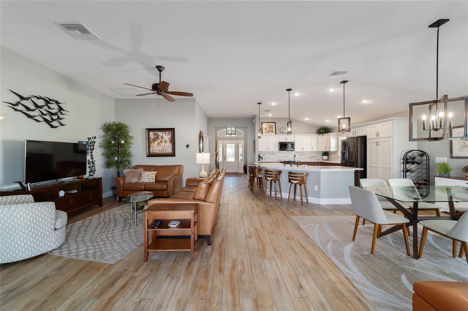 1059 AKIN WAY, THE VILLAGES, FL, 32163