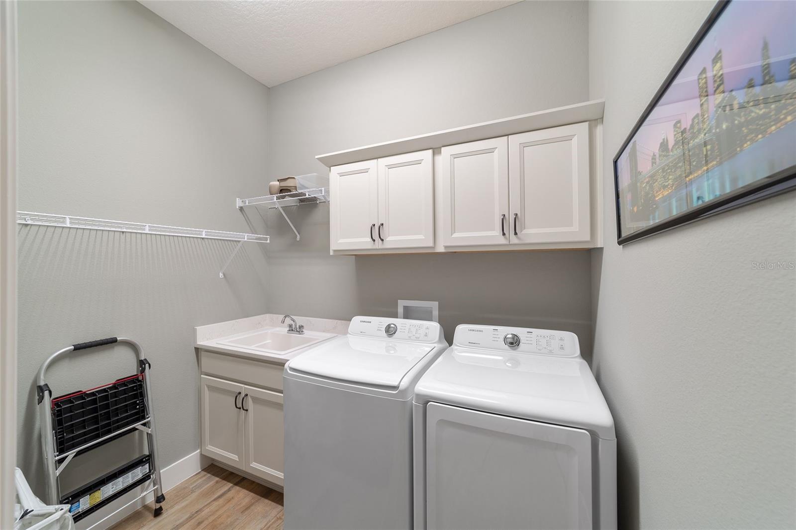 1059 AKIN WAY, THE VILLAGES, FL, 32163