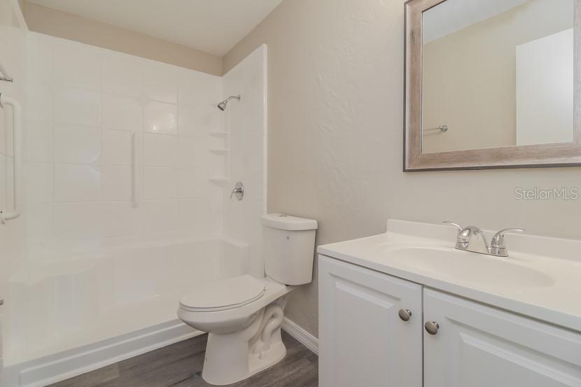 209 OAK ST, NEW SMYRNA BEACH, FL, 32168