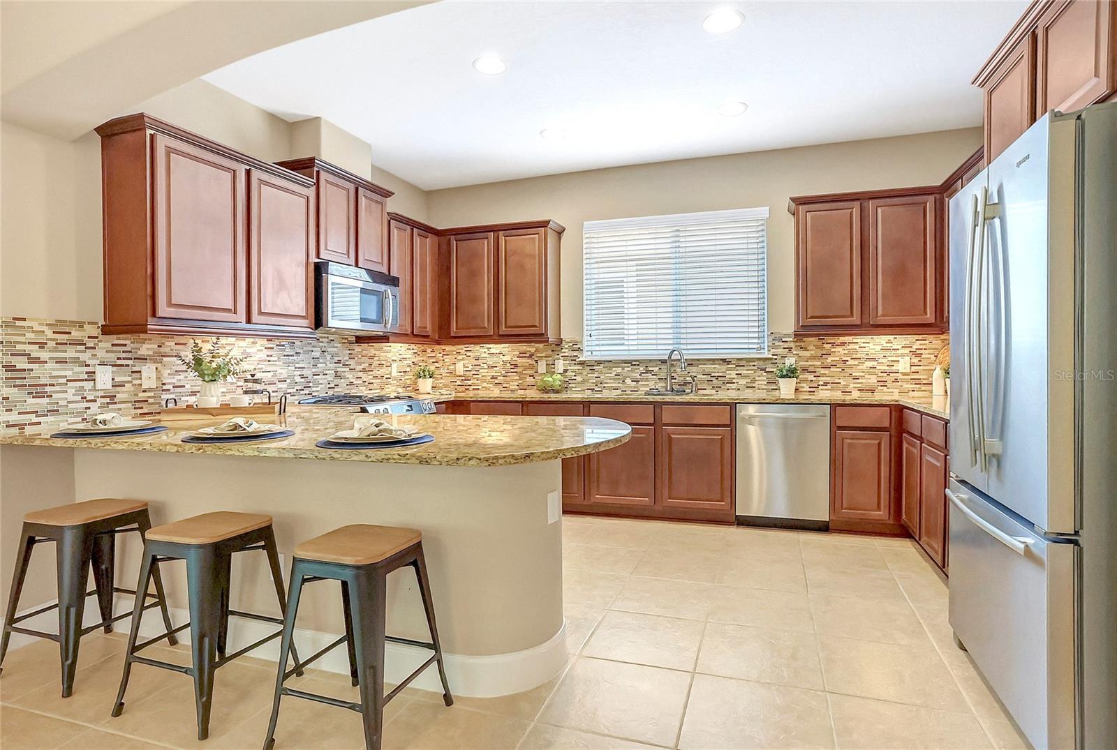 1386 HAZELDENE MNR, DELAND, FL, 32724