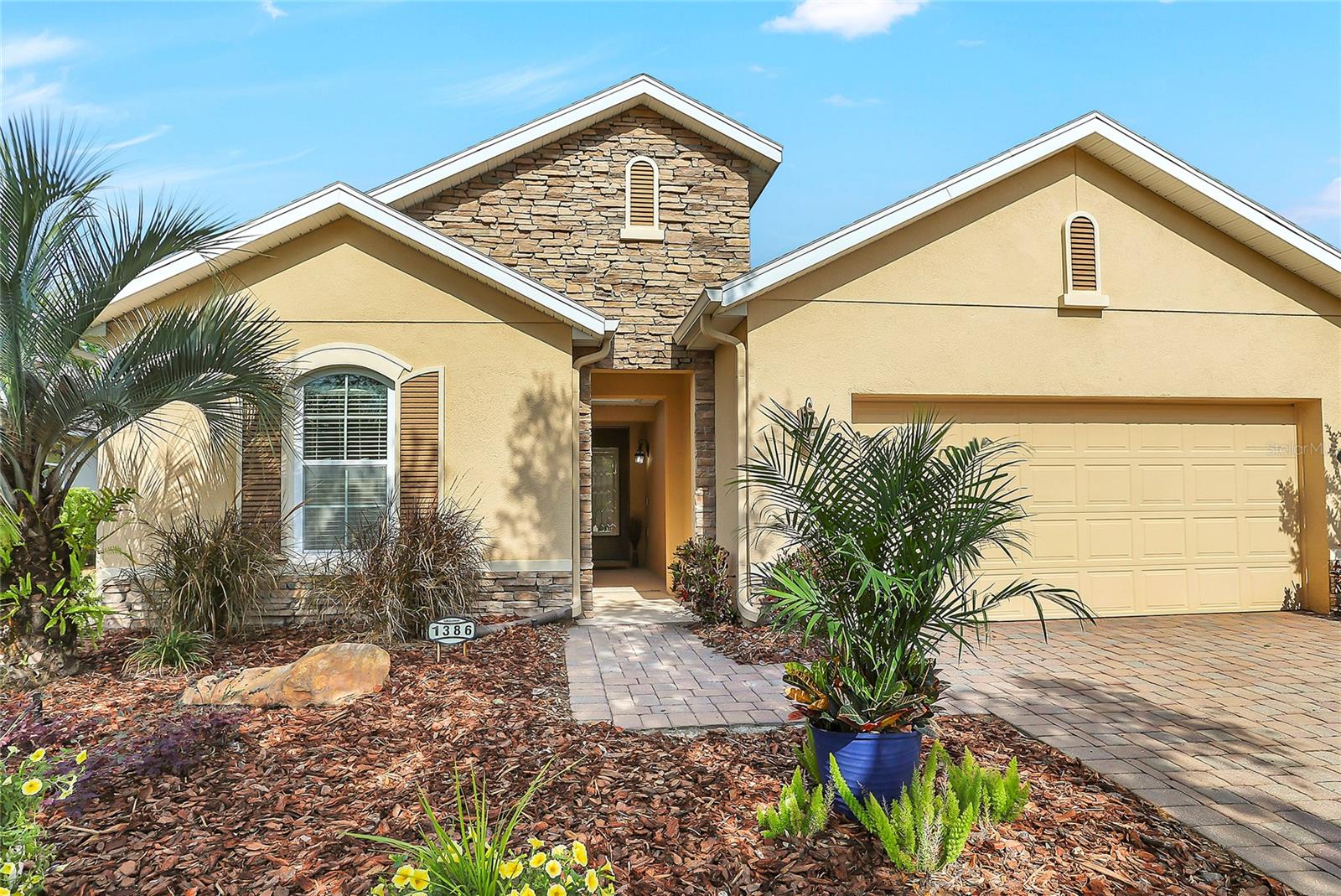 1386 HAZELDENE MNR, DELAND, FL, 32724