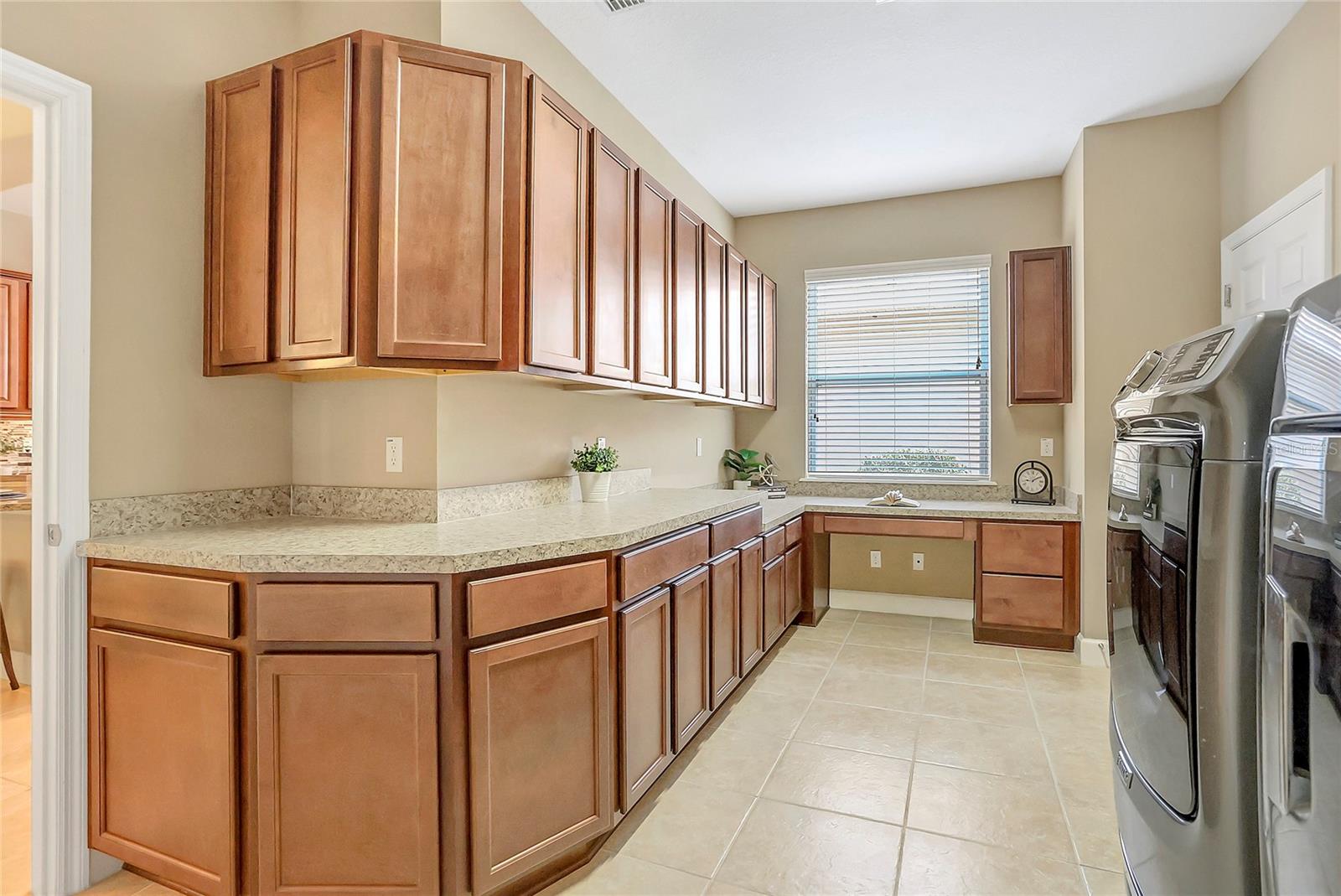 1386 HAZELDENE MNR, DELAND, FL, 32724