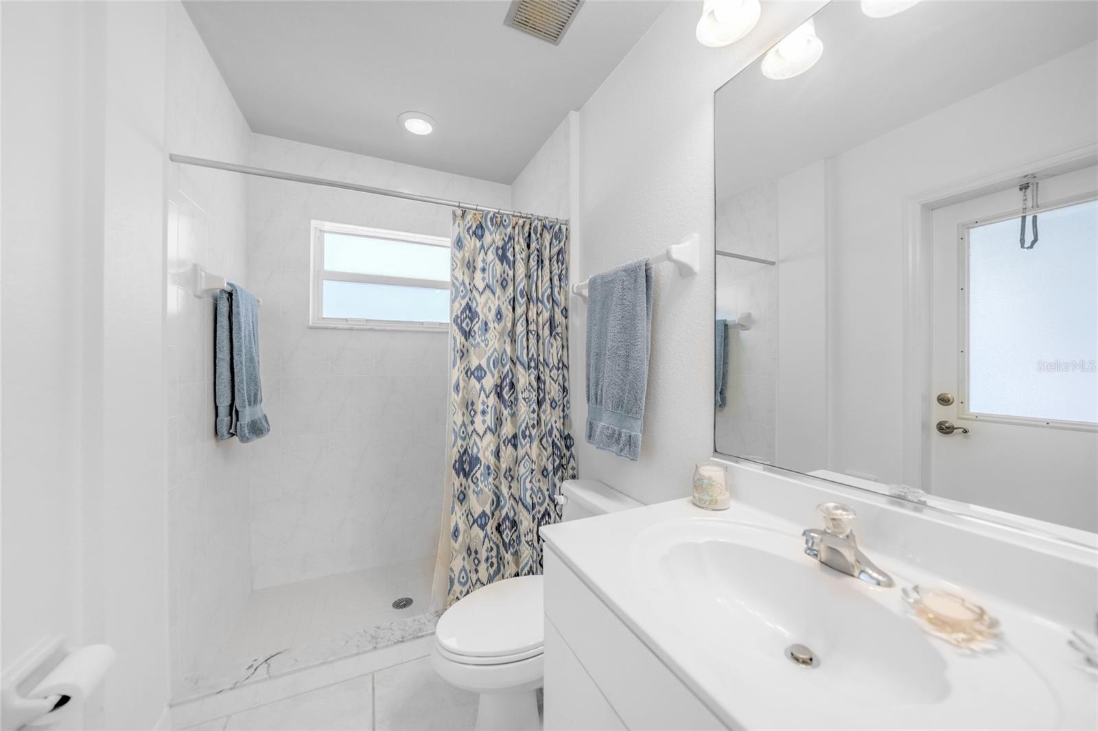 15538 AQUA CIR, PORT CHARLOTTE, FL, 33981