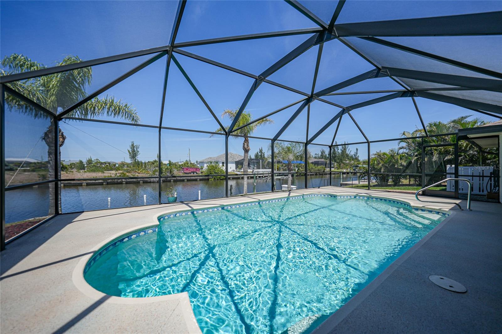 15538 AQUA CIR, PORT CHARLOTTE, FL, 33981