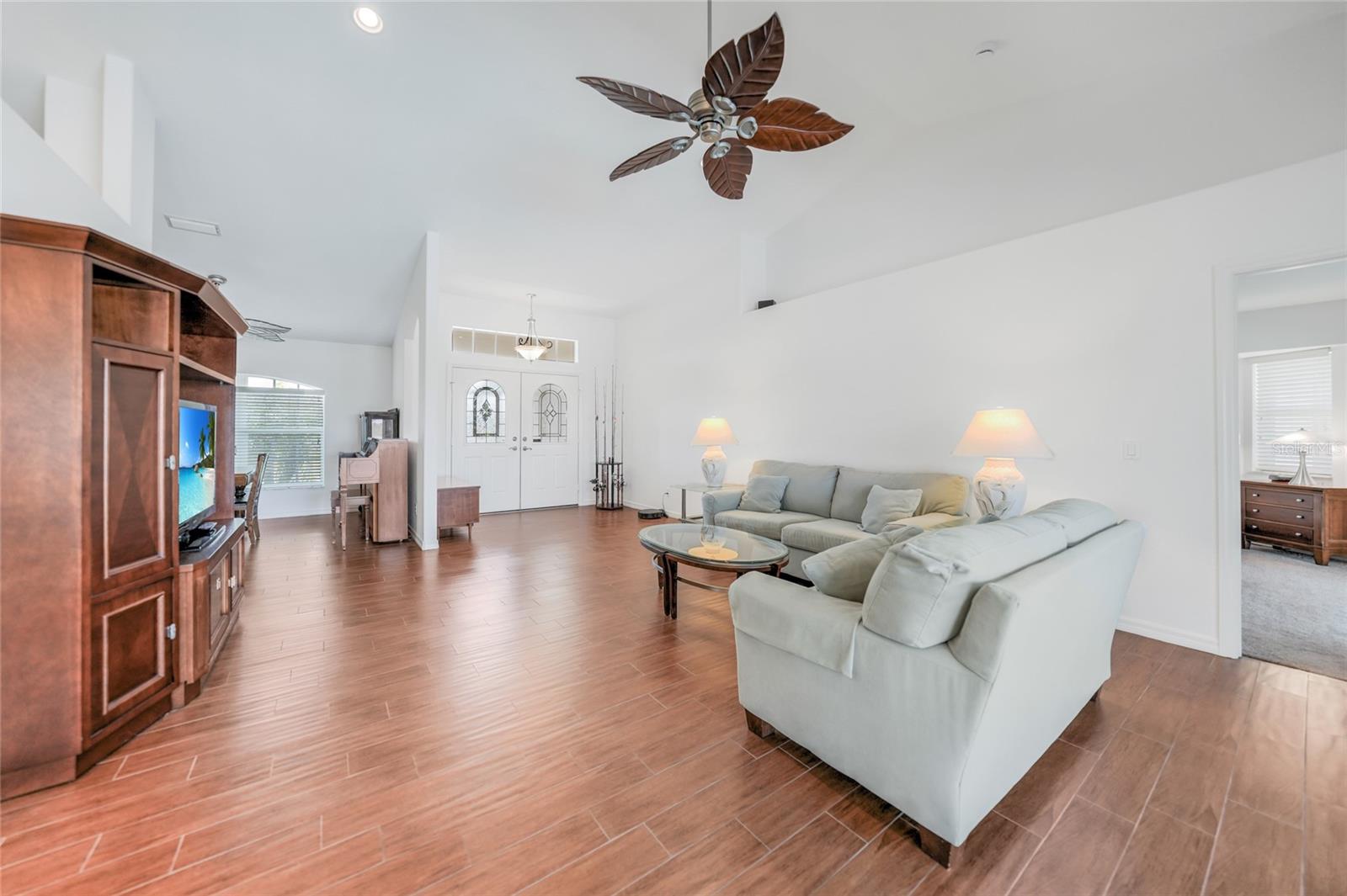 15538 AQUA CIR, PORT CHARLOTTE, FL, 33981