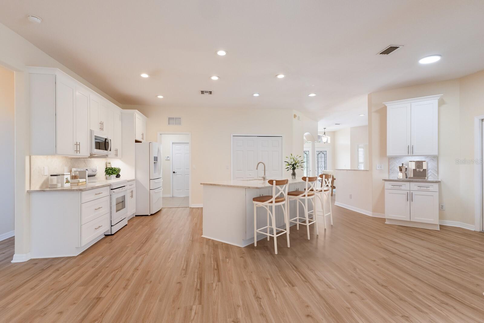 4012 TWIN RIVERS TRL, PARRISH, FL, 34219