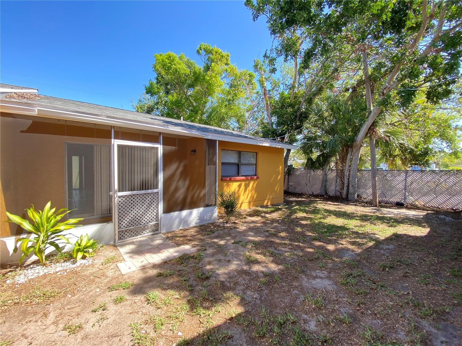 890 42ND ST, SARASOTA, FL, 34234