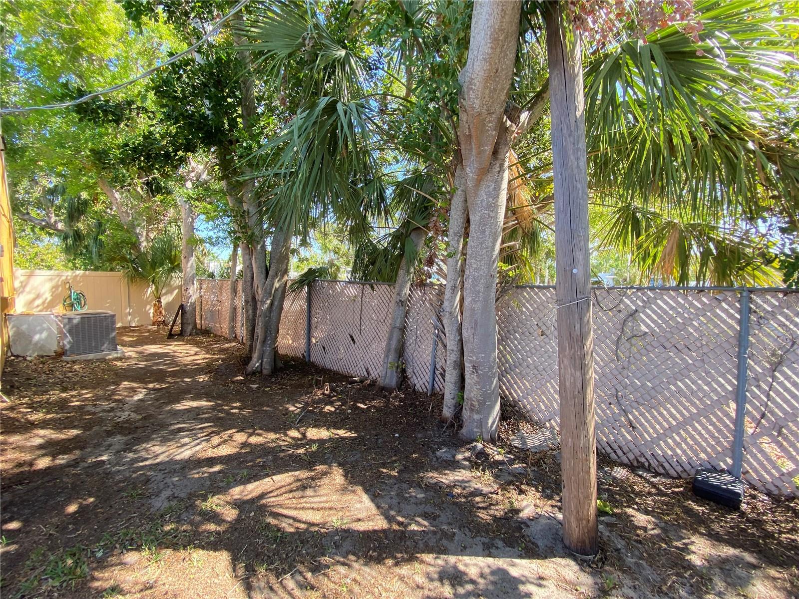 890 42ND ST, SARASOTA, FL, 34234
