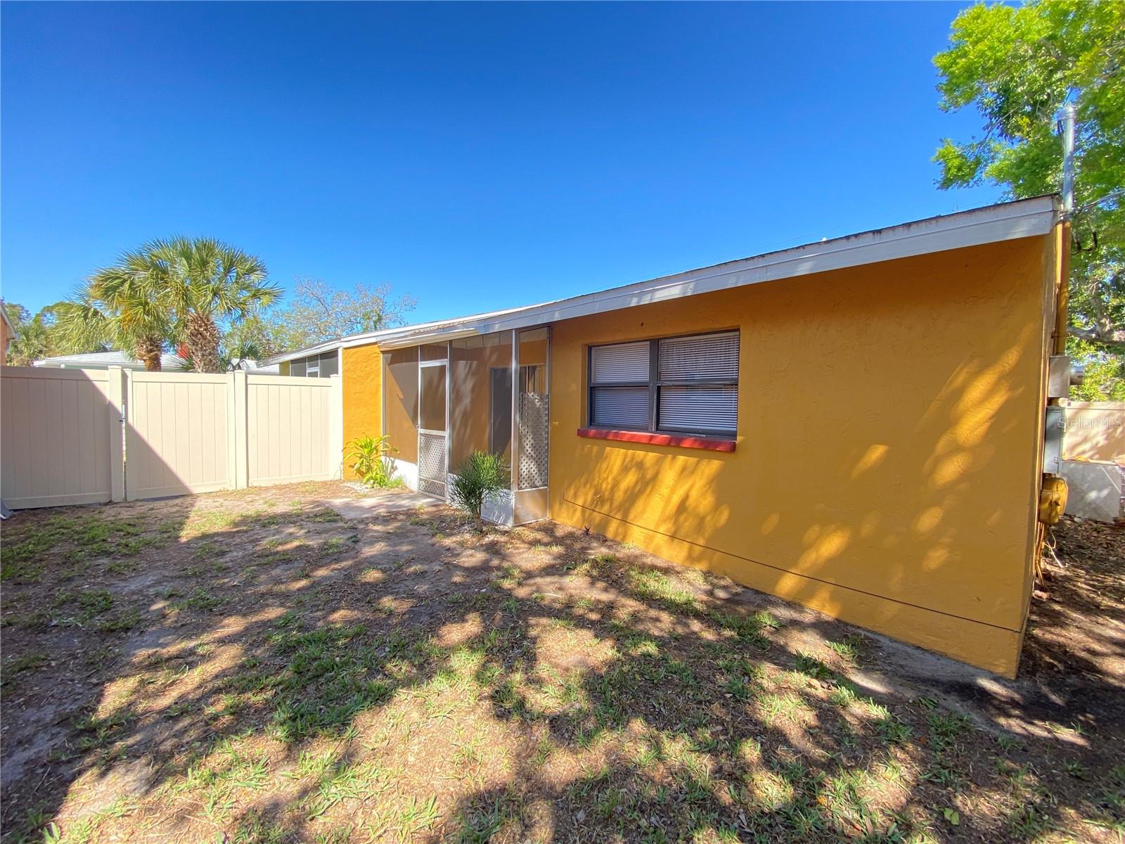 890 42ND ST, SARASOTA, FL, 34234
