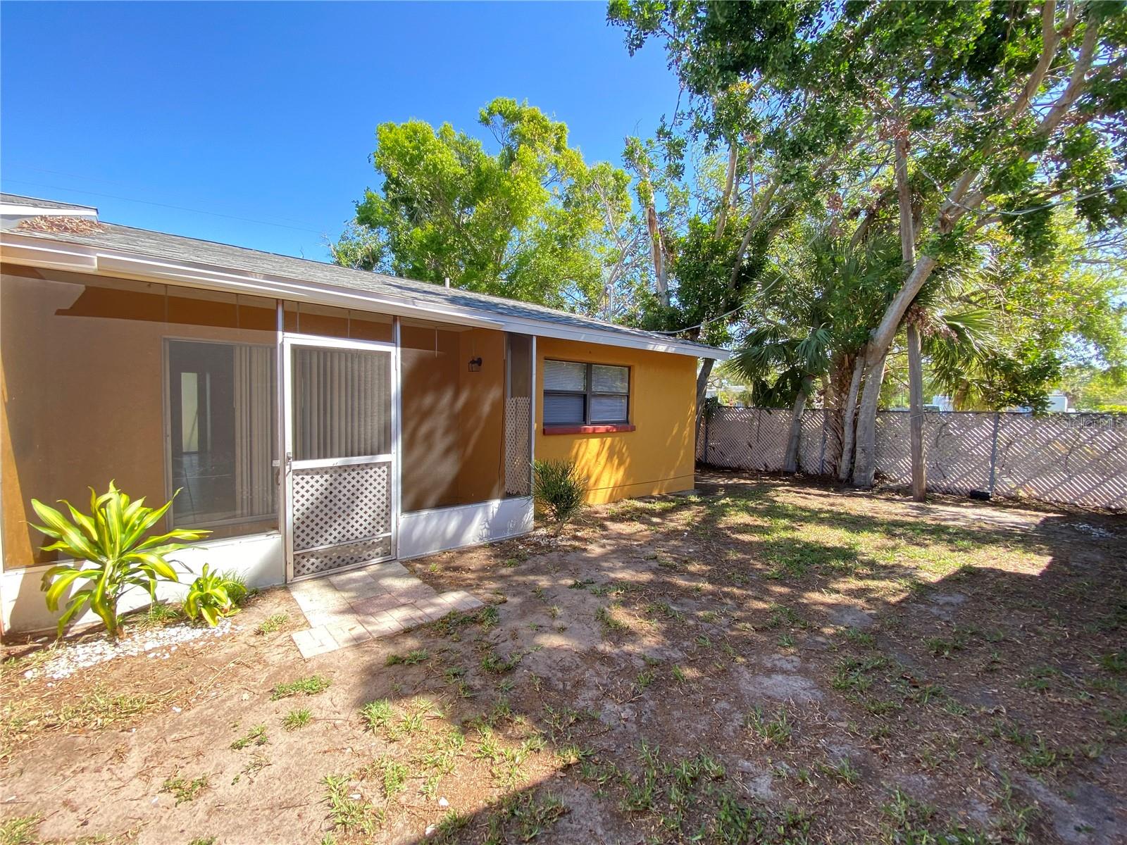 890 42ND ST, SARASOTA, FL, 34234