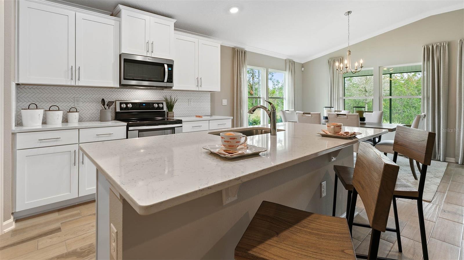 12 SUMMERWOOD RD N, PALM COAST, FL, 32137