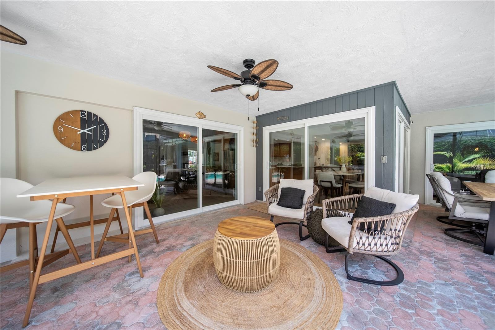 1810 PINE HILL DR, SAFETY HARBOR, FL, 34695