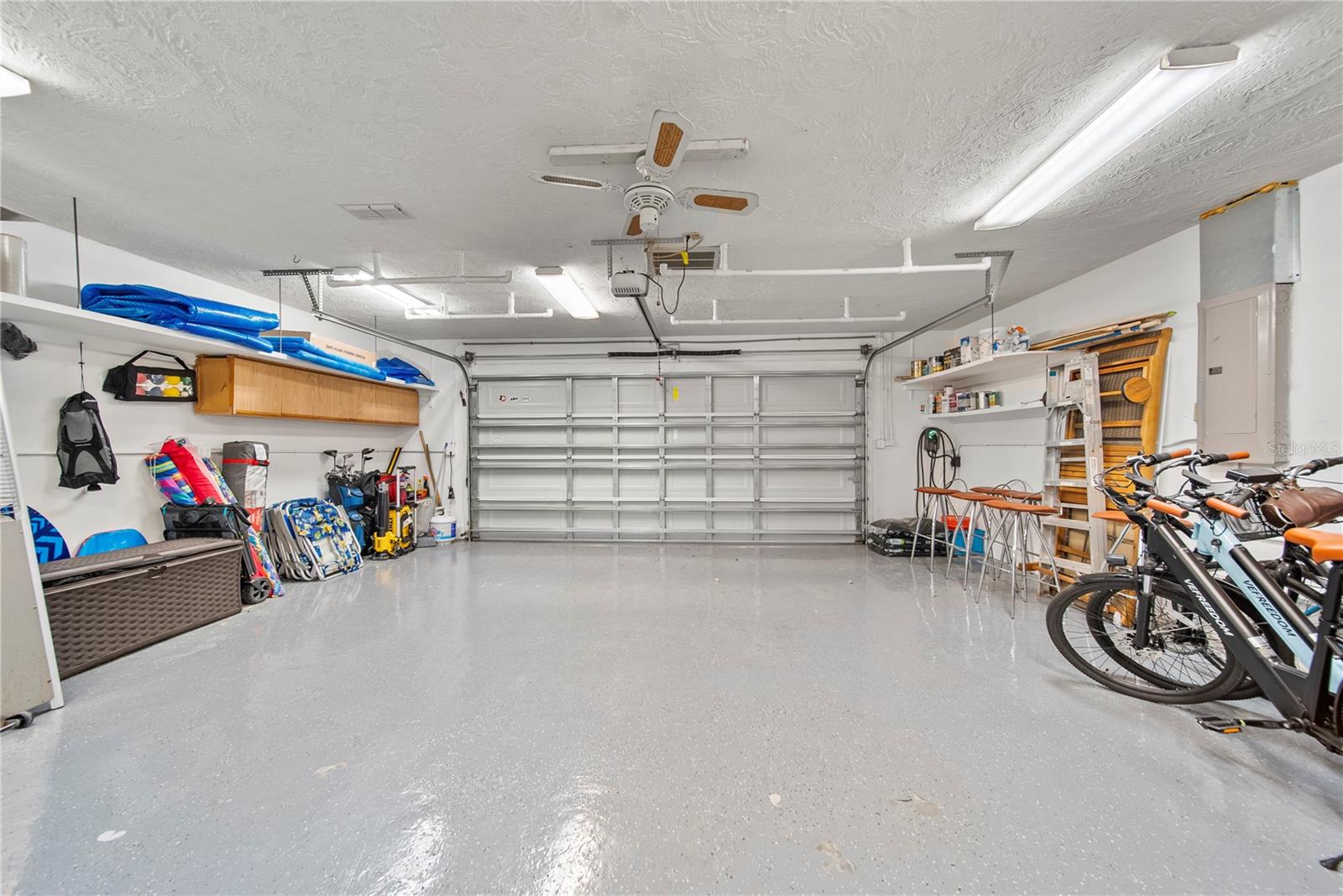 1810 PINE HILL DR, SAFETY HARBOR, FL, 34695
