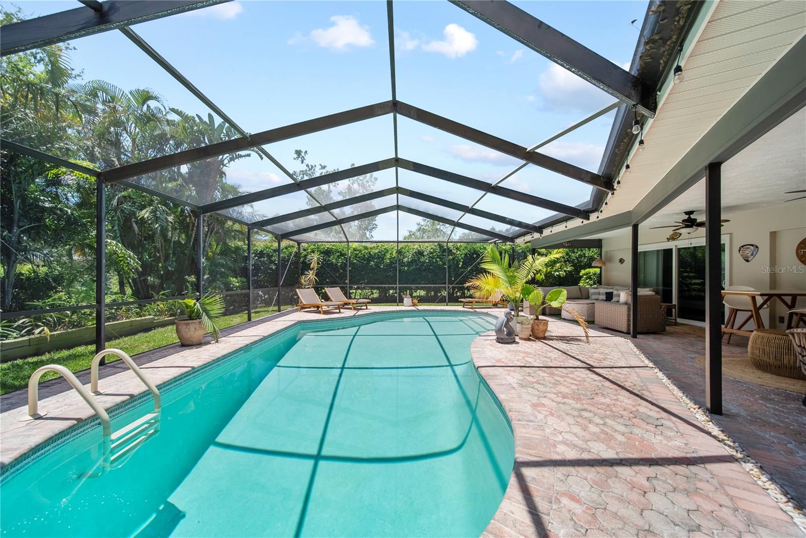 1810 PINE HILL DR, SAFETY HARBOR, FL, 34695