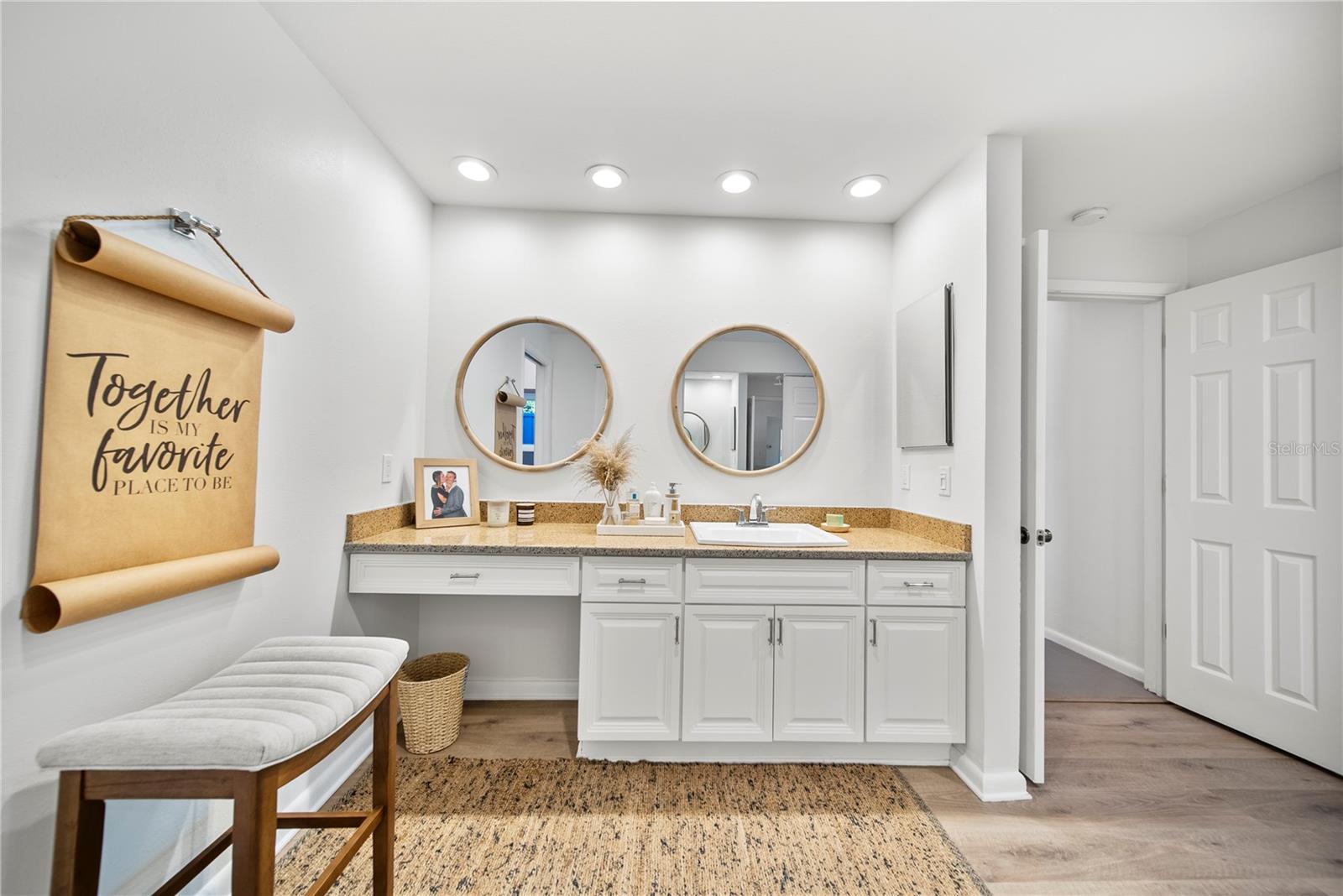 1810 PINE HILL DR, SAFETY HARBOR, FL, 34695