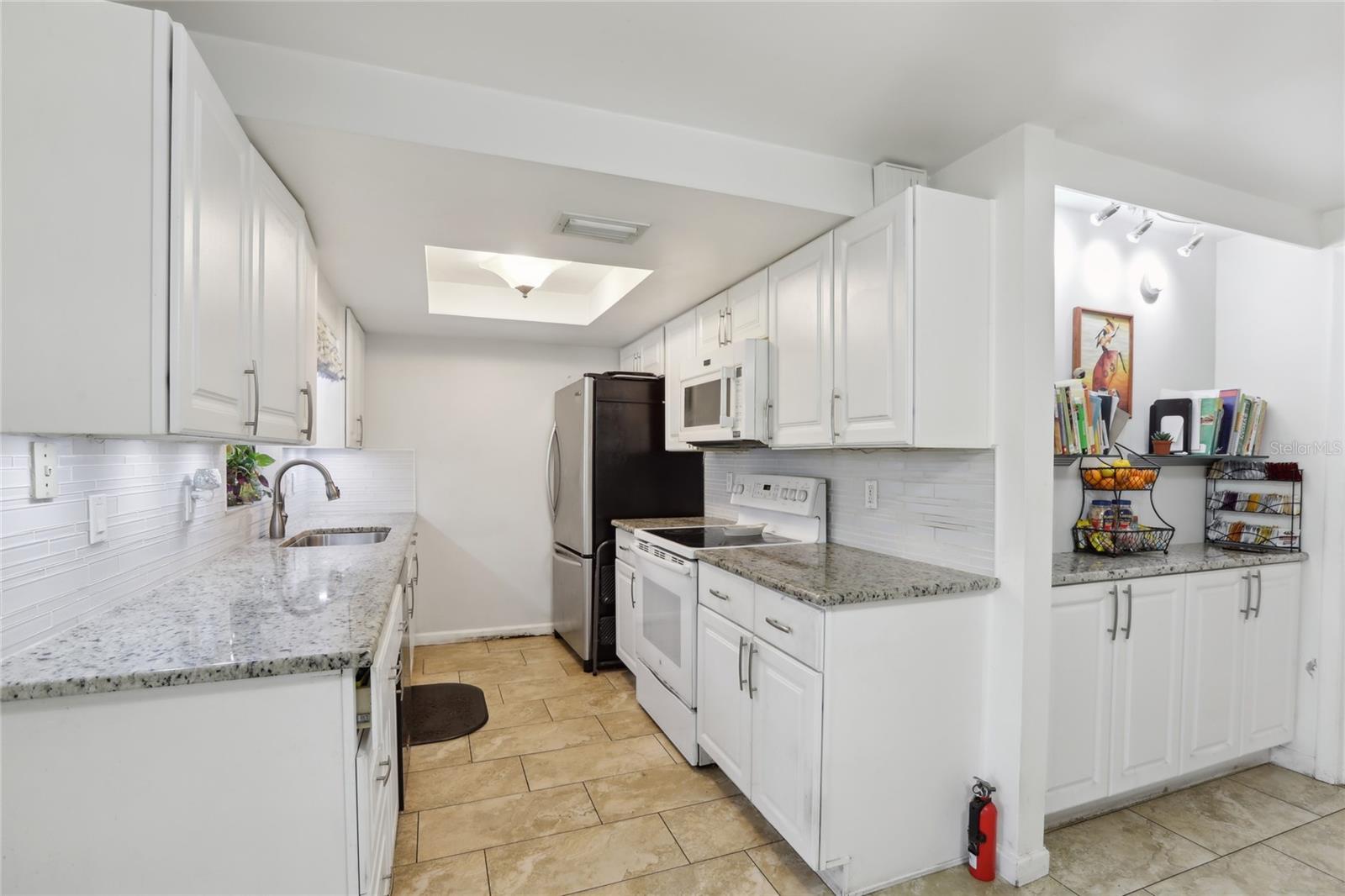 916 HILLRISE DR, BRANDON, FL, 33510