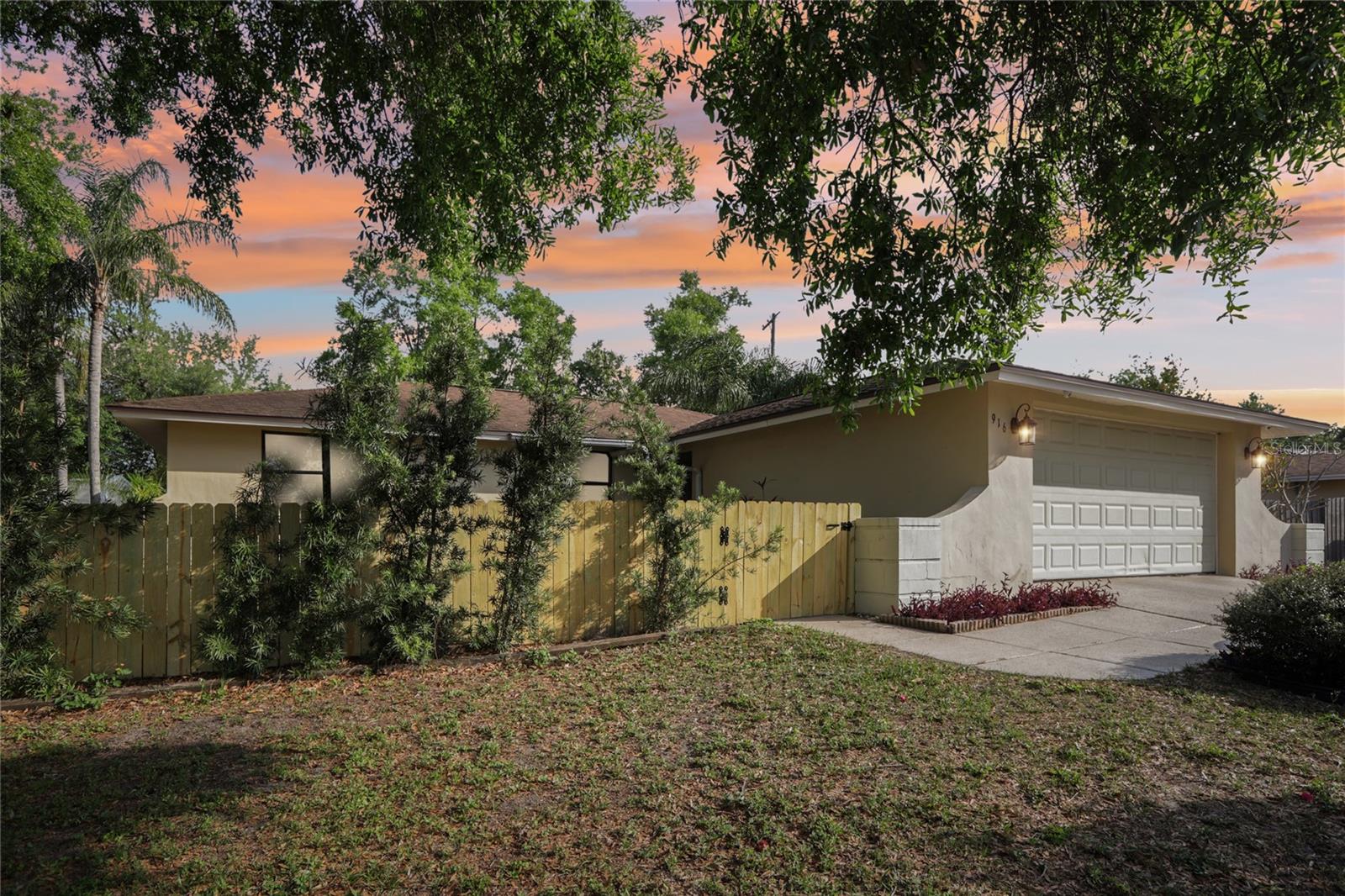 916 HILLRISE DR, BRANDON, FL, 33510