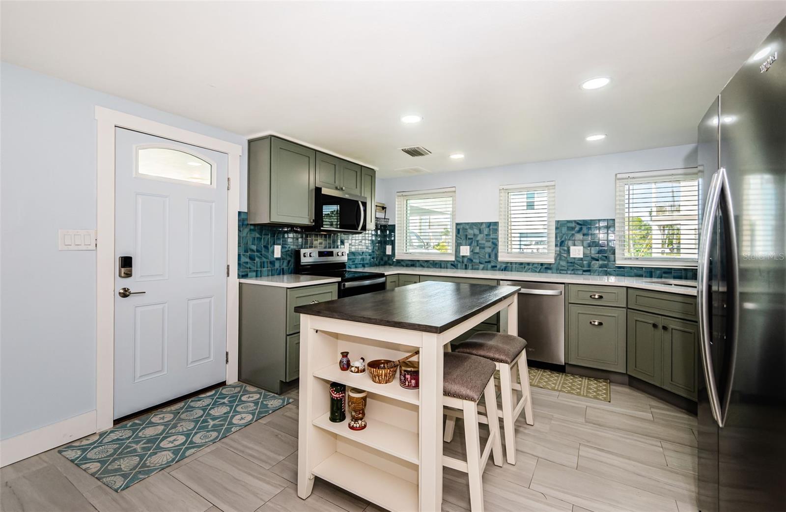 6614 JOSIE LN, HUDSON, FL, 34667