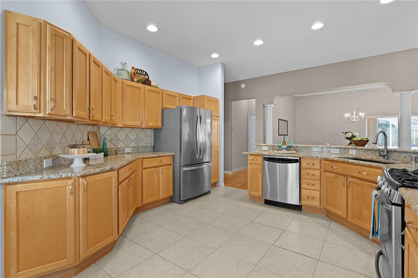 3072 SAINT THOMAS LN, THE VILLAGES, FL, 32162