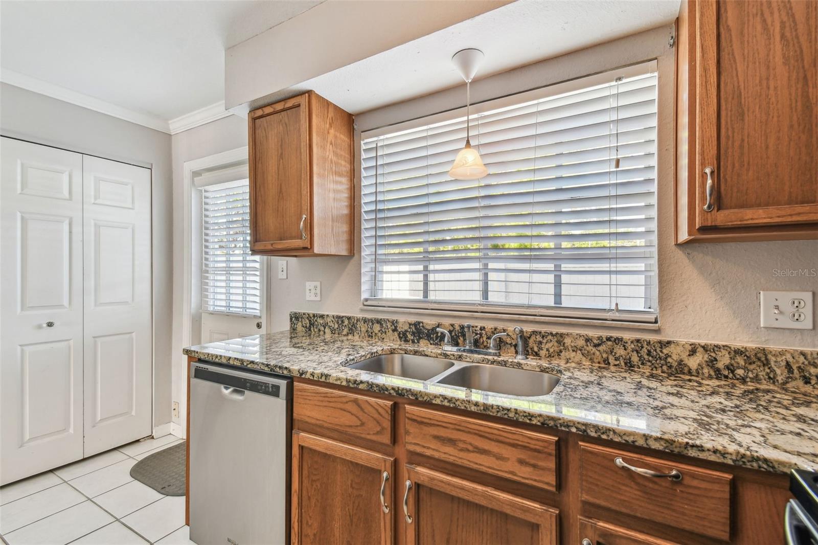 13533 EMBASSY PARK CT, DADE CITY, FL, 33525