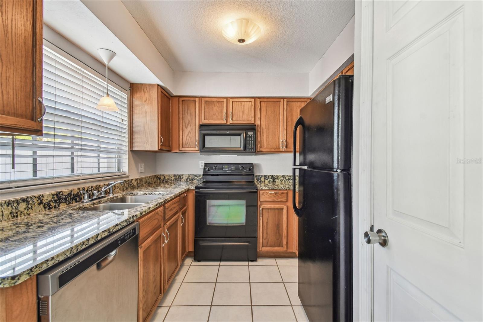 13533 EMBASSY PARK CT, DADE CITY, FL, 33525