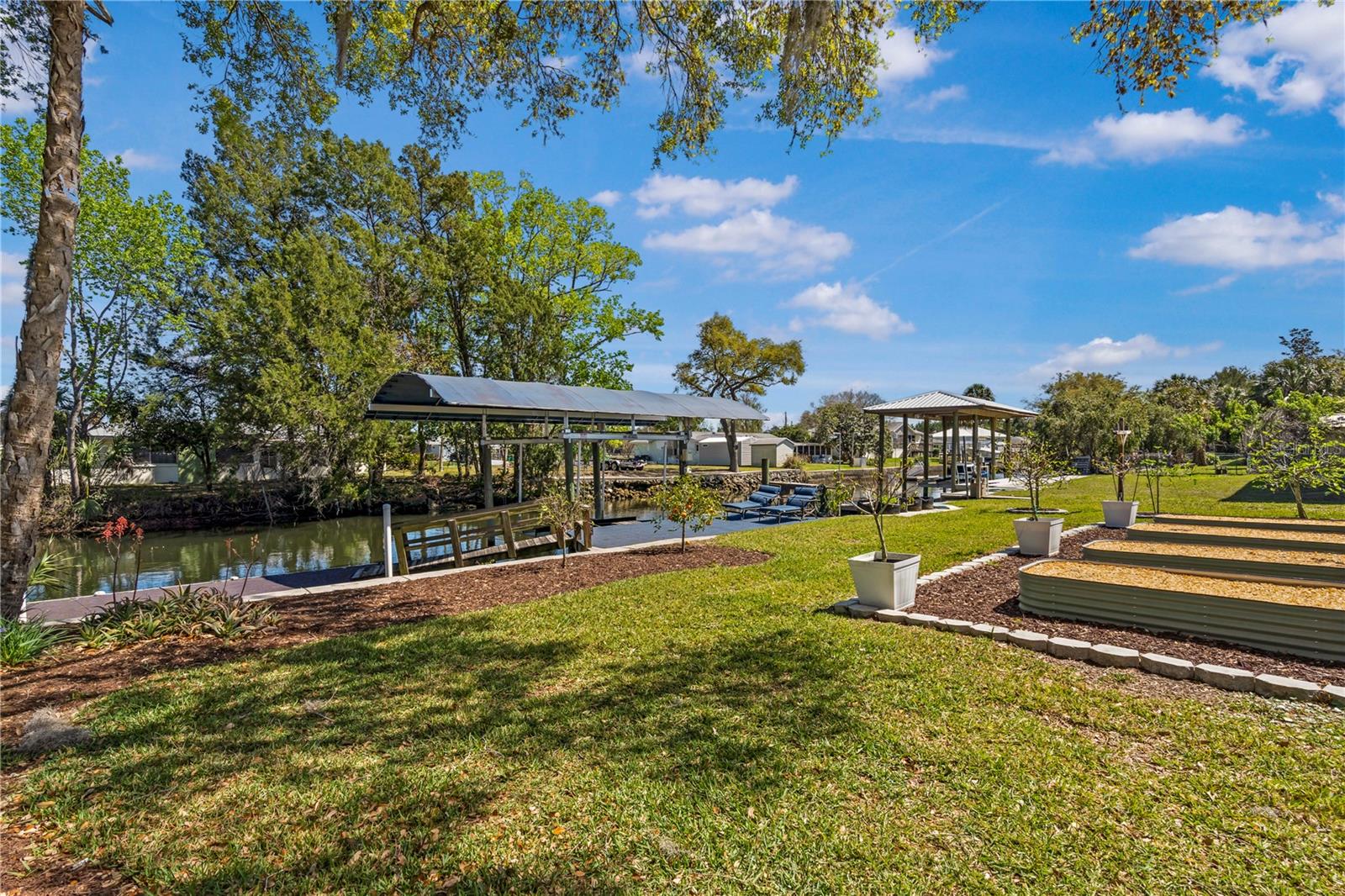 3929 N SAGOMON PT, CRYSTAL RIVER, FL, 34428