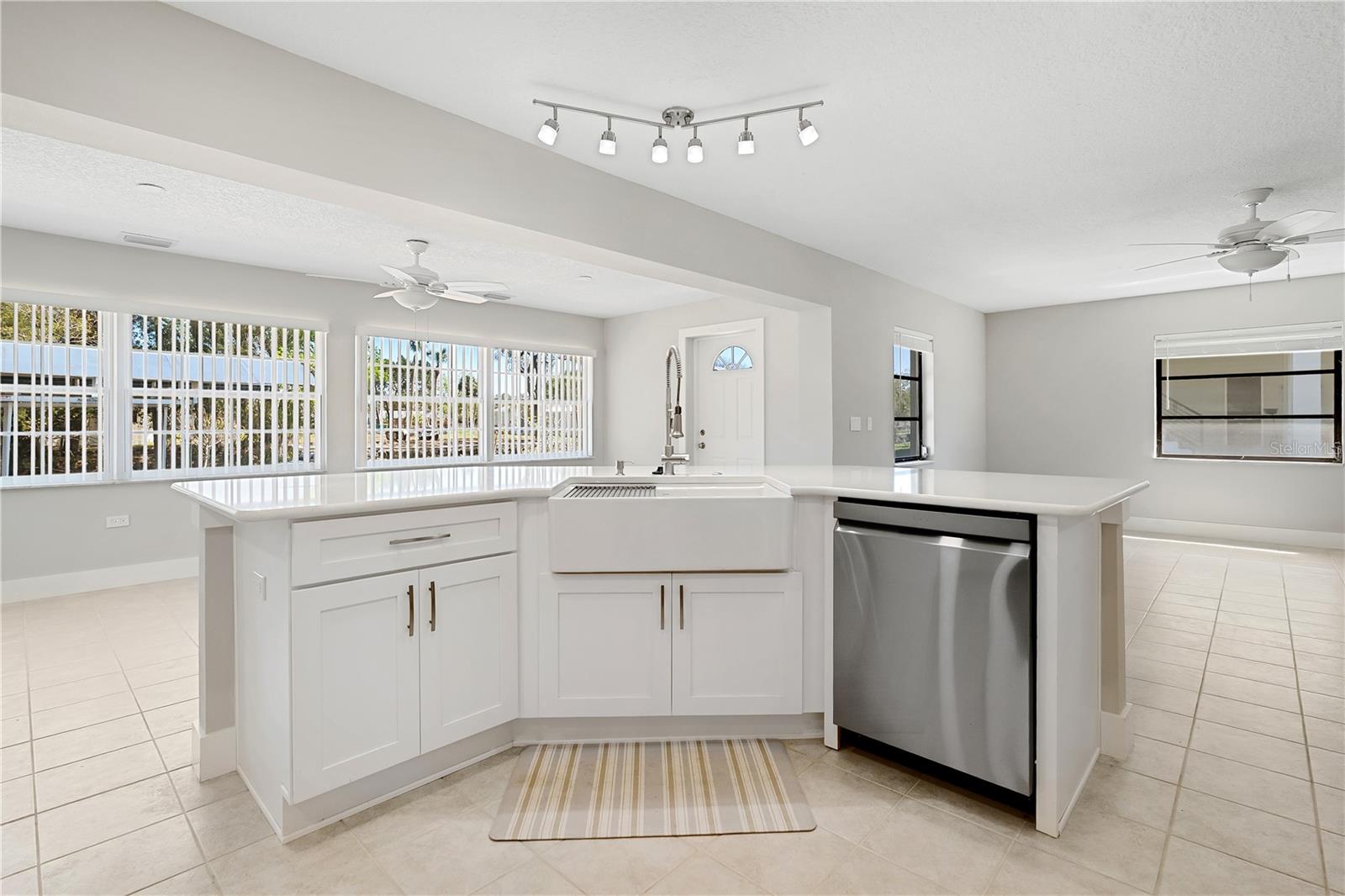 3929 N SAGOMON PT, CRYSTAL RIVER, FL, 34428