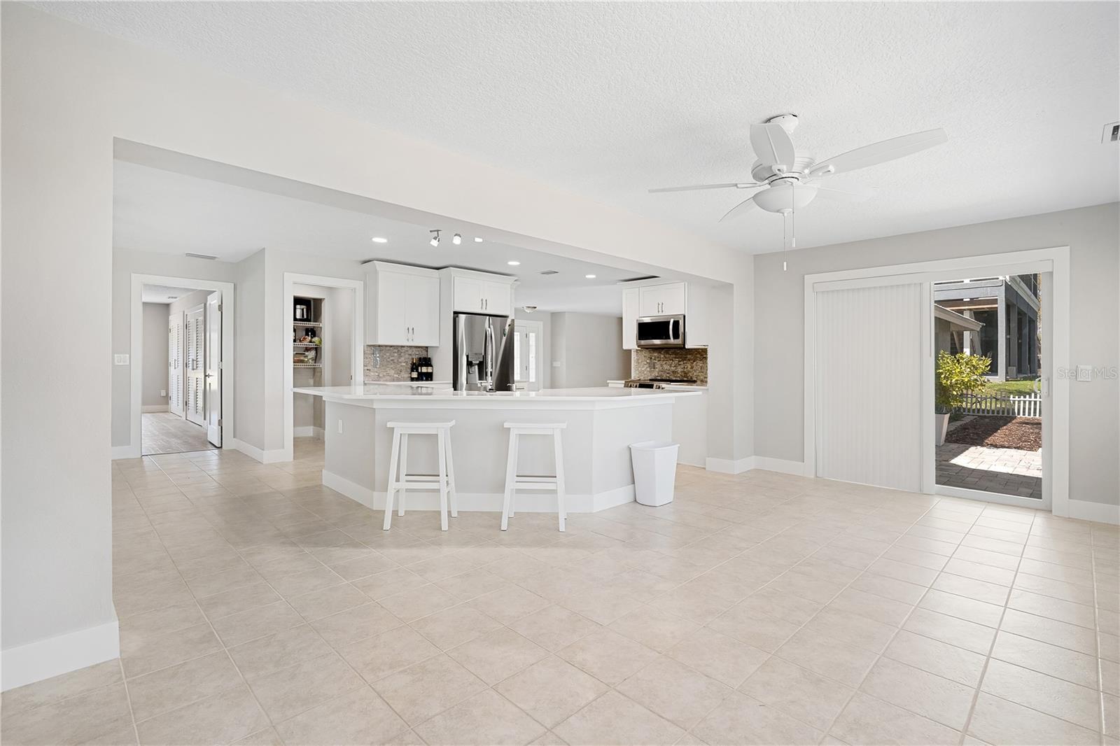 3929 N SAGOMON PT, CRYSTAL RIVER, FL, 34428