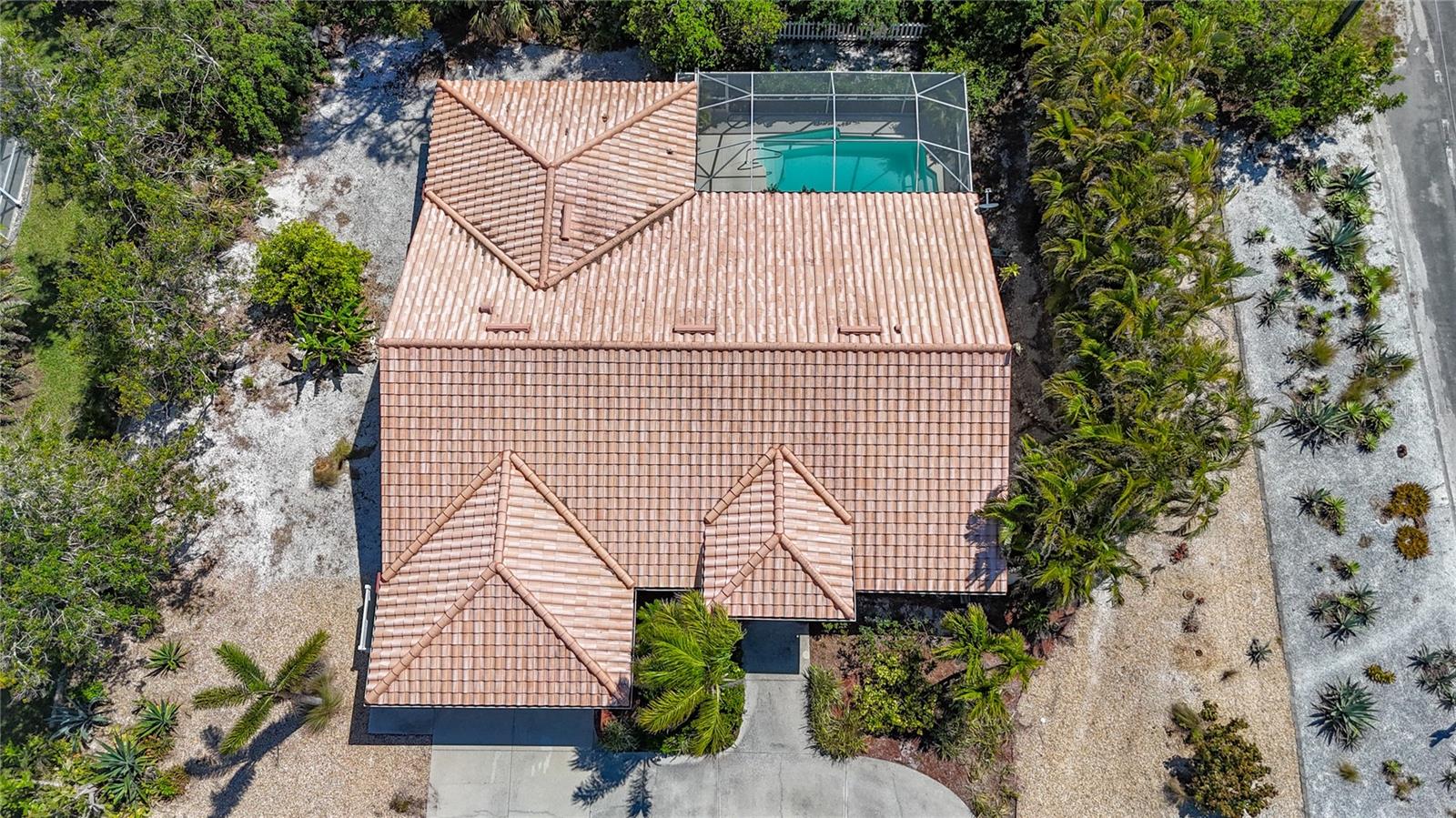 601 PINENEEDLE LN, ENGLEWOOD, FL, 34223