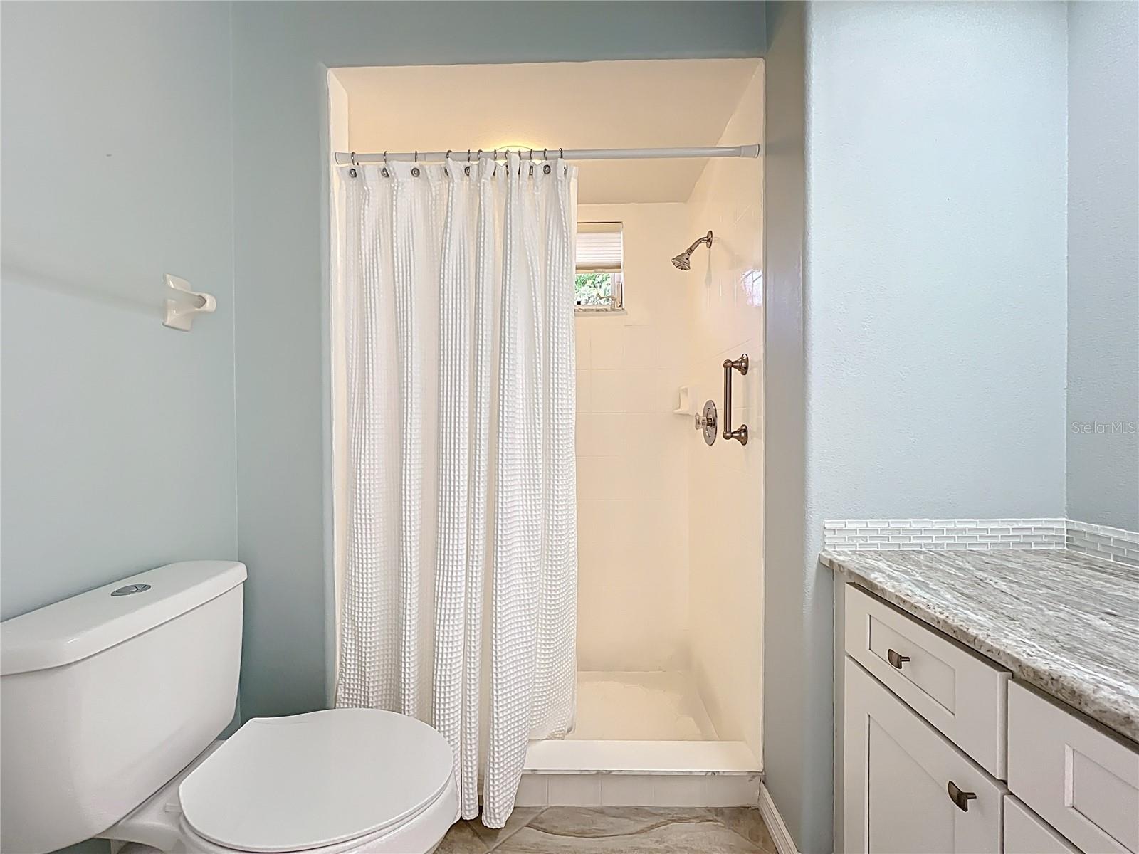 601 PINENEEDLE LN, ENGLEWOOD, FL, 34223