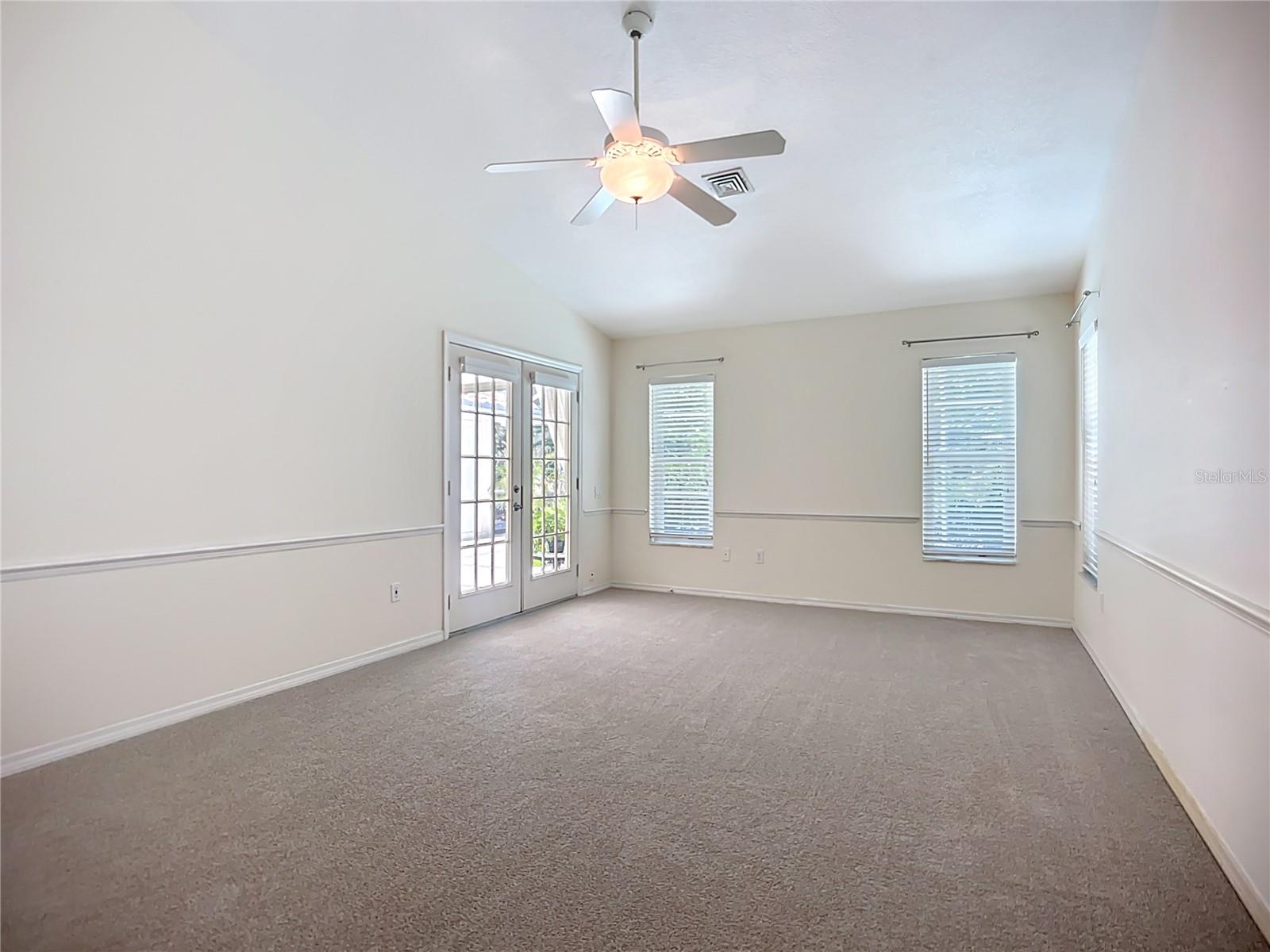 601 PINENEEDLE LN, ENGLEWOOD, FL, 34223