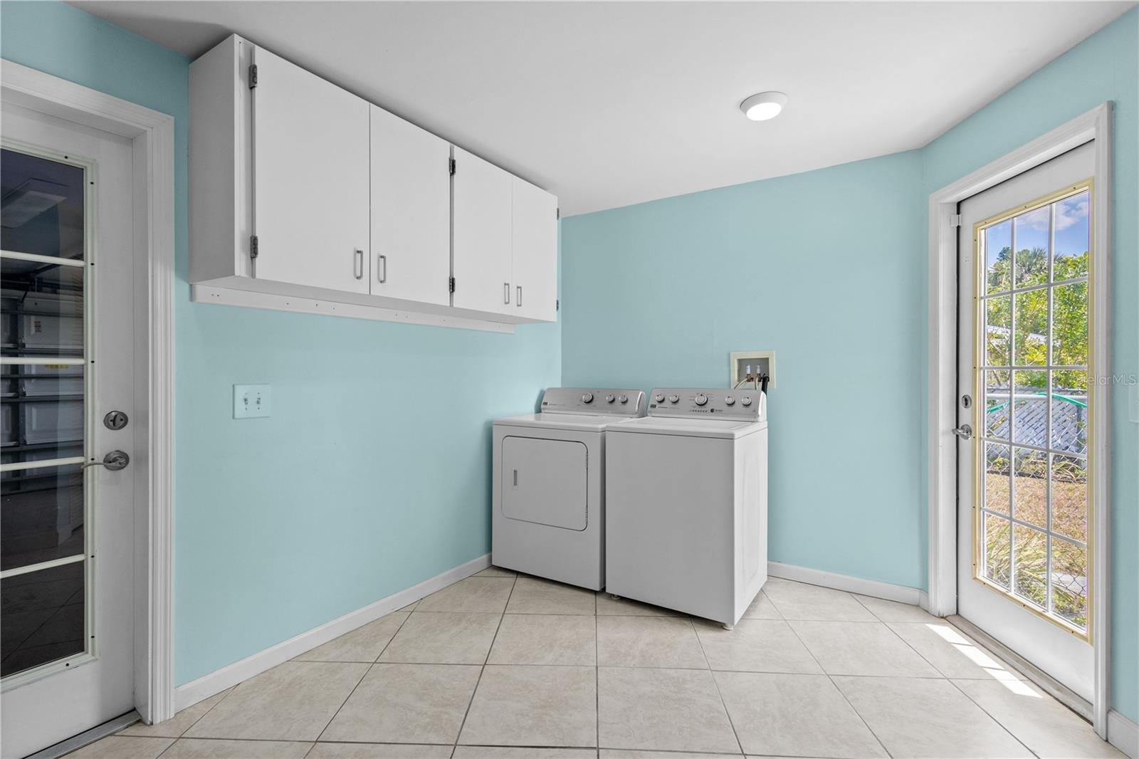 1665 HARMONY DR, PORT CHARLOTTE, FL, 33952
