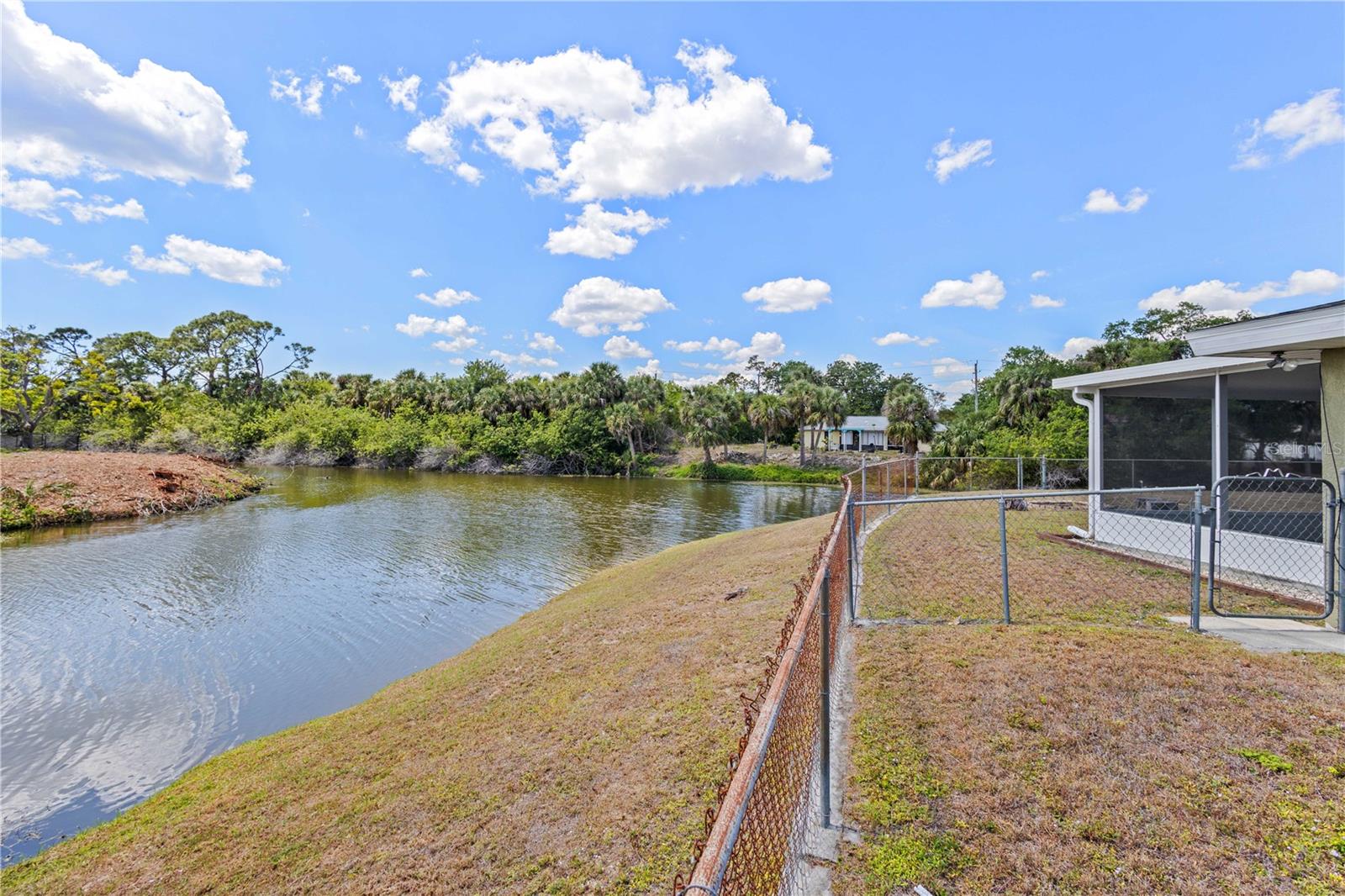 1665 HARMONY DR, PORT CHARLOTTE, FL, 33952