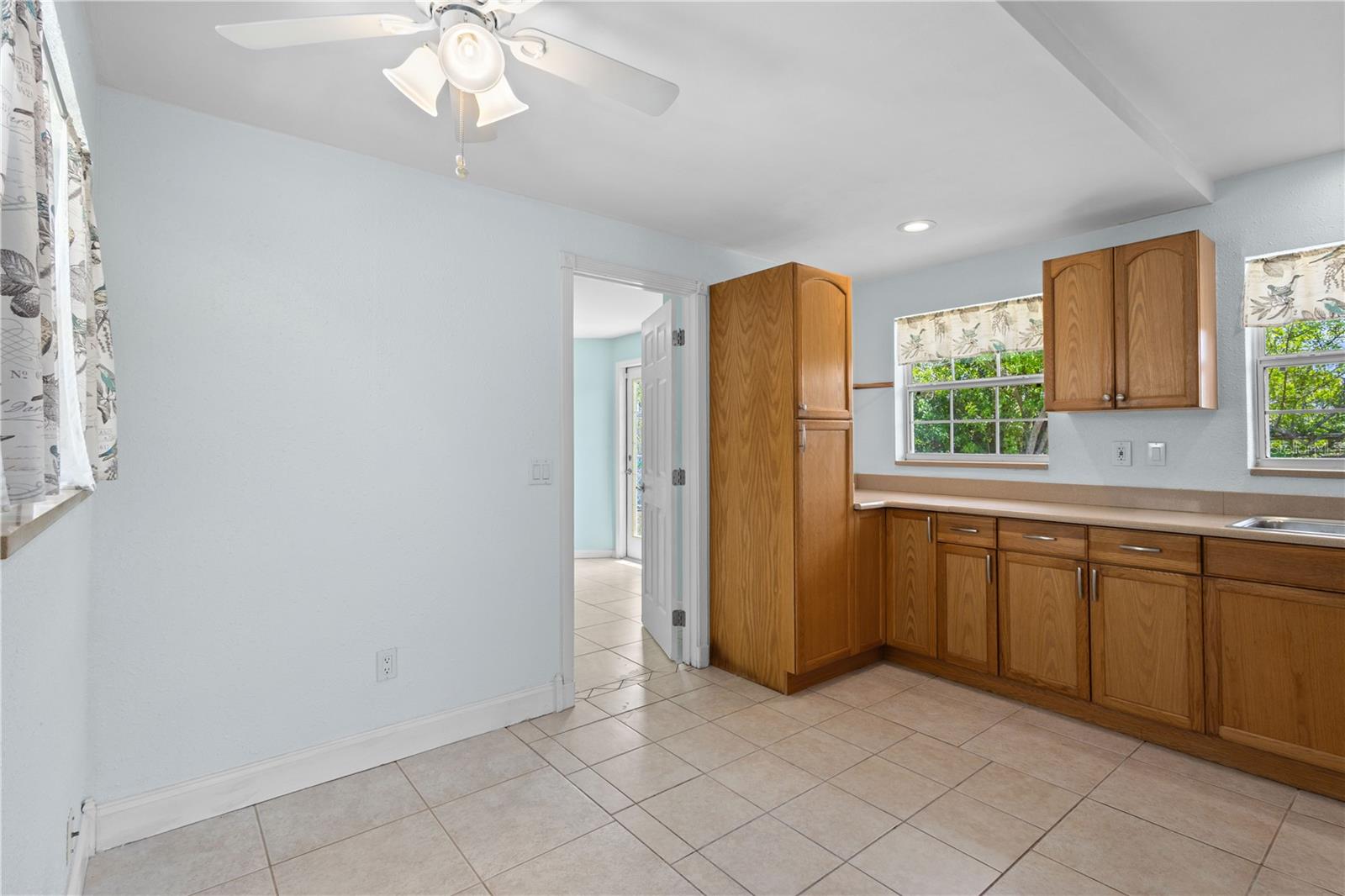 1665 HARMONY DR, PORT CHARLOTTE, FL, 33952