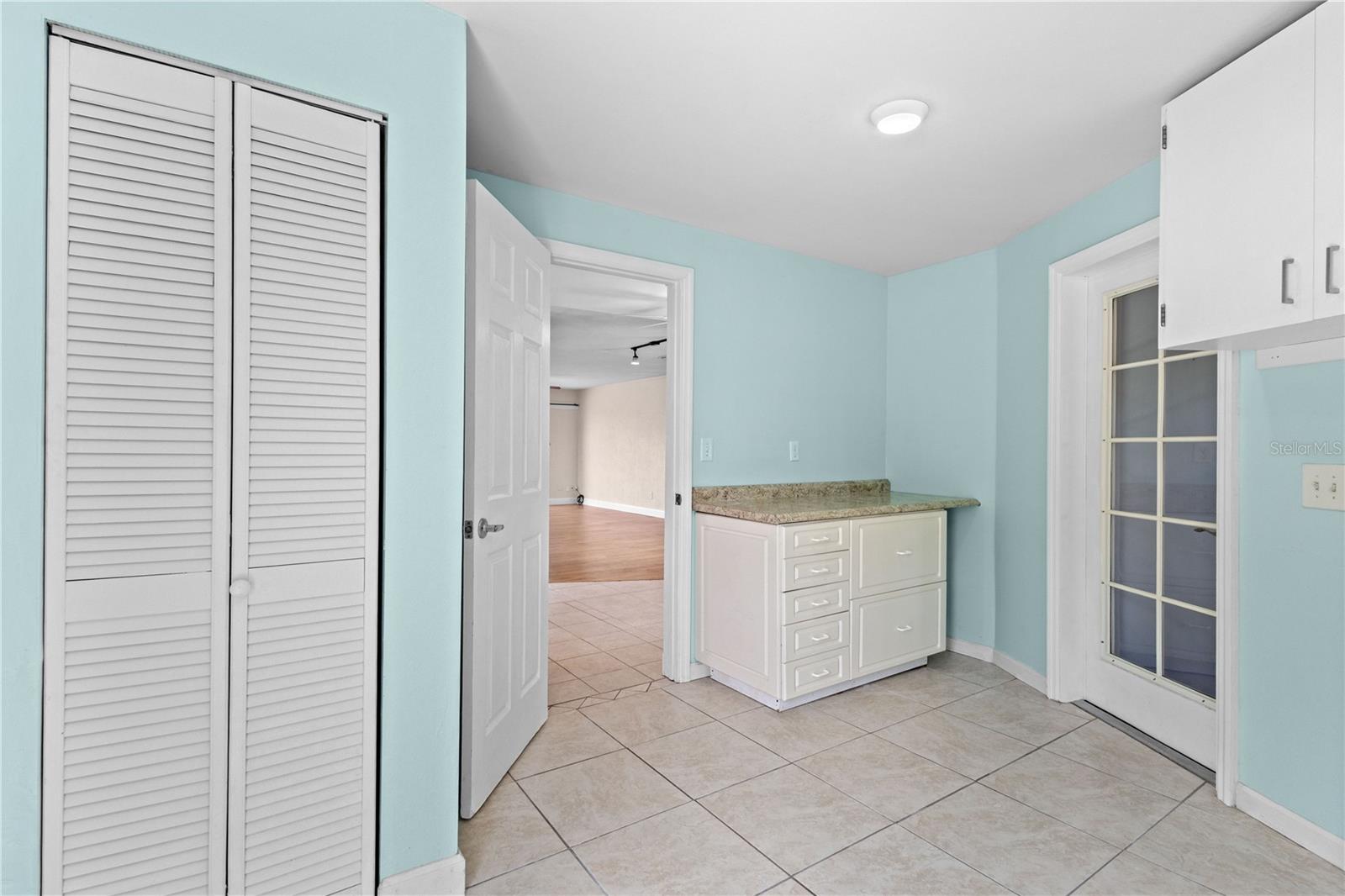 1665 HARMONY DR, PORT CHARLOTTE, FL, 33952