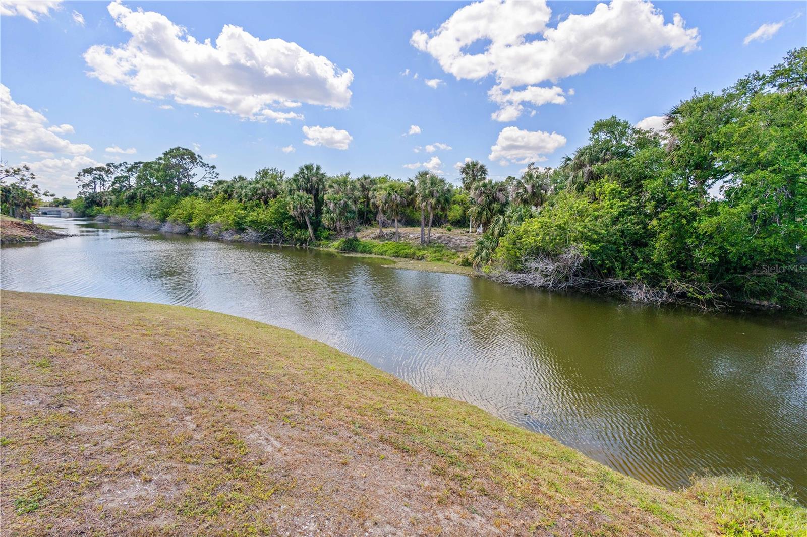 1665 HARMONY DR, PORT CHARLOTTE, FL, 33952