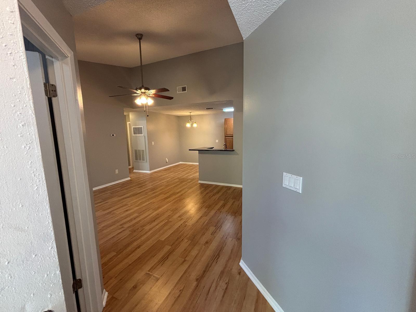 2564 GRASSY POINT DR #202, LAKE MARY, FL, 32746