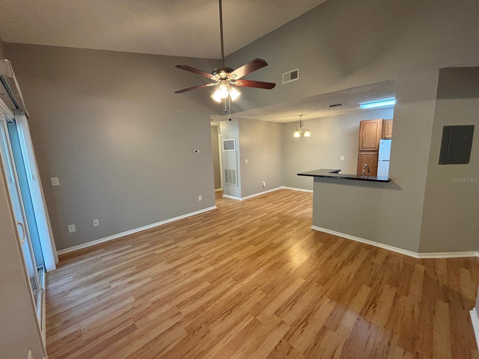 2564 GRASSY POINT DR #202, LAKE MARY, FL, 32746