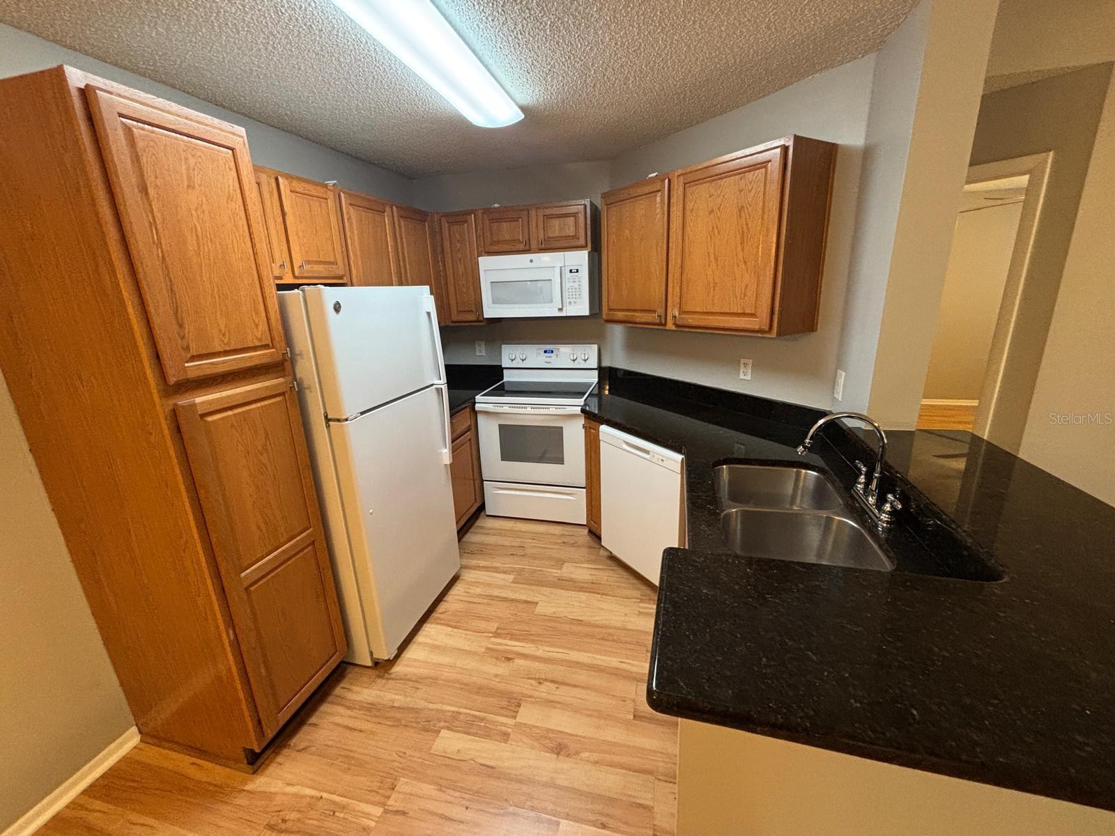2564 GRASSY POINT DR #202, LAKE MARY, FL, 32746