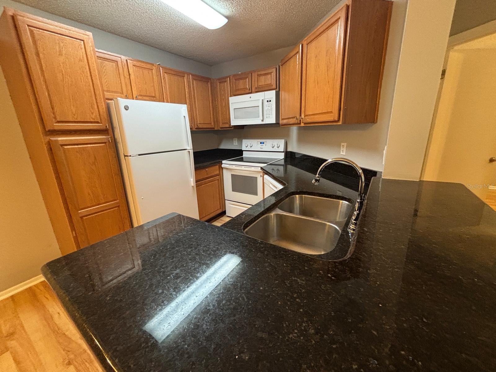 2564 GRASSY POINT DR #202, LAKE MARY, FL, 32746