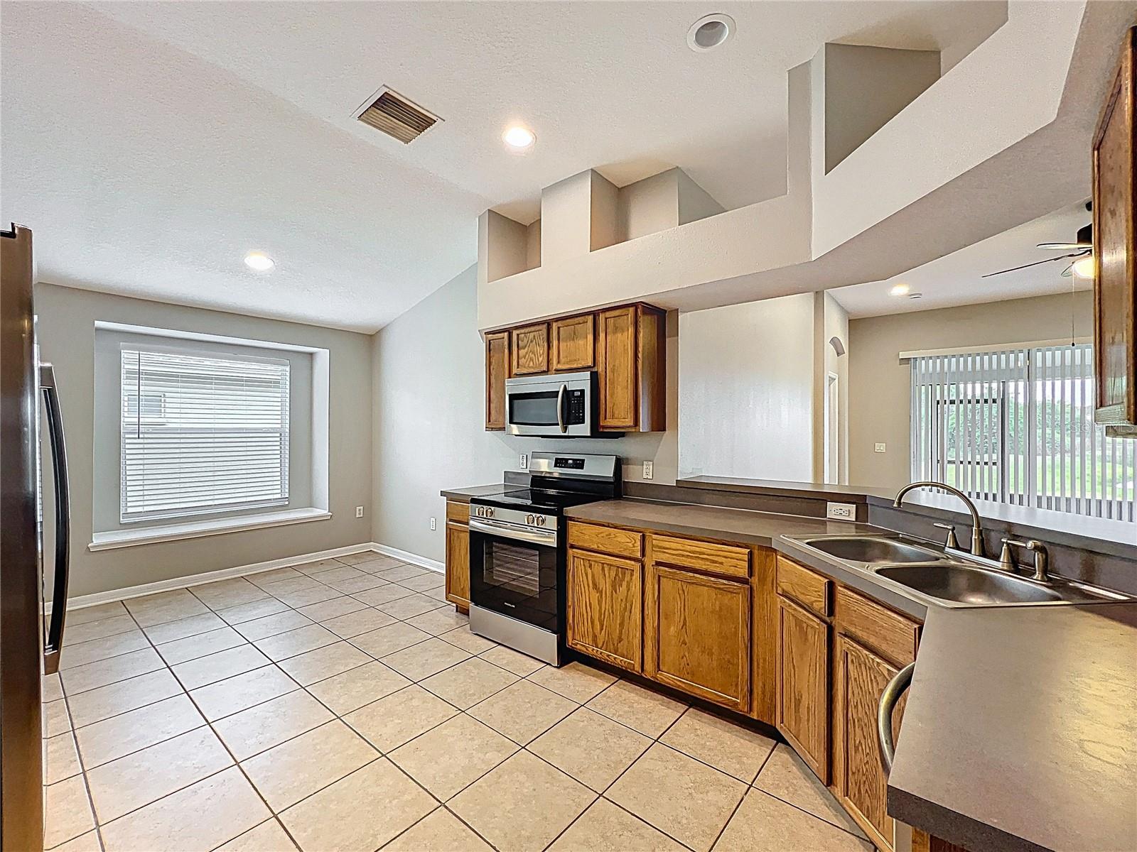 11414 WESTON COURSE LOOP, RIVERVIEW, FL, 33579