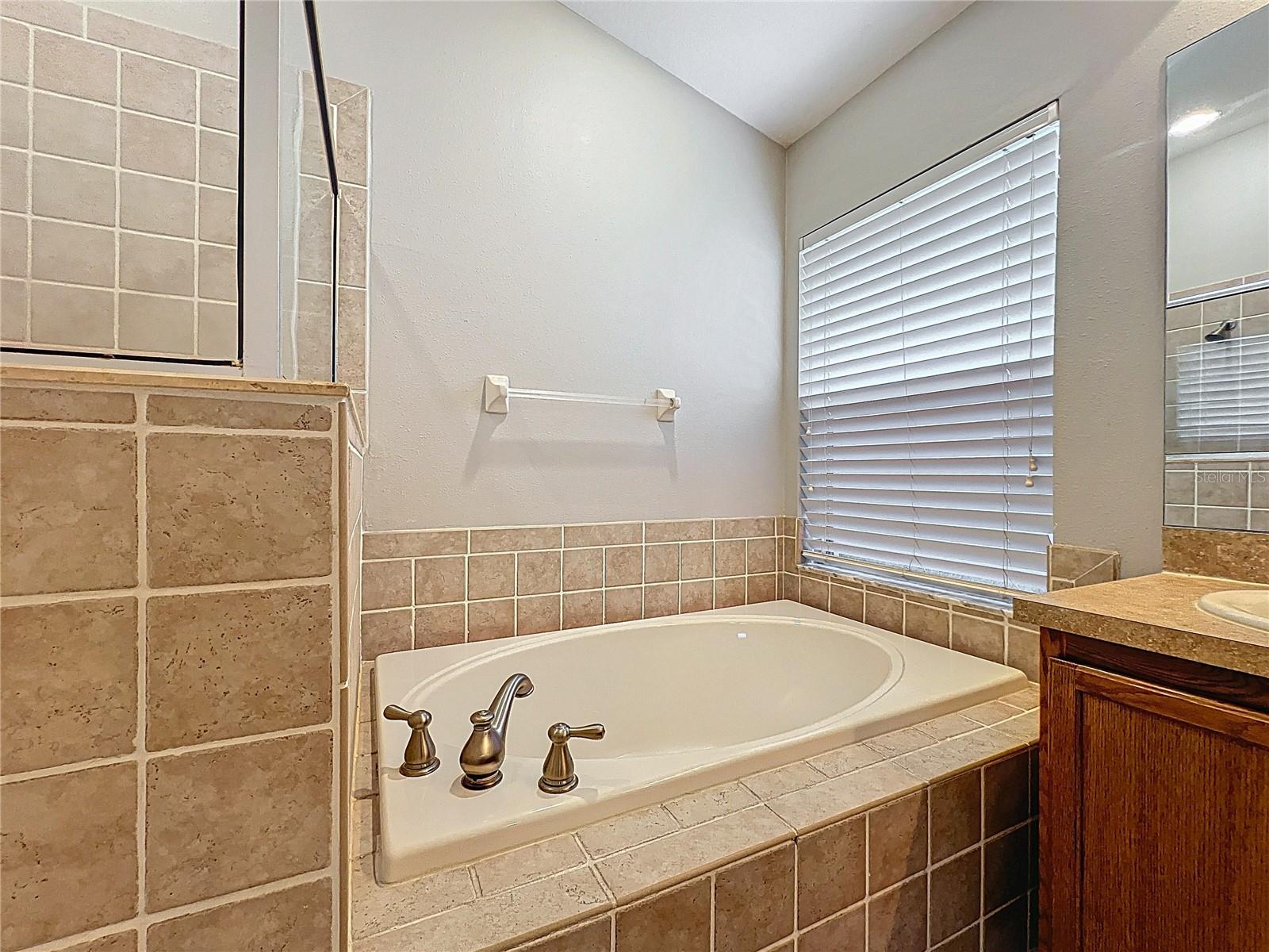 11414 WESTON COURSE LOOP, RIVERVIEW, FL, 33579
