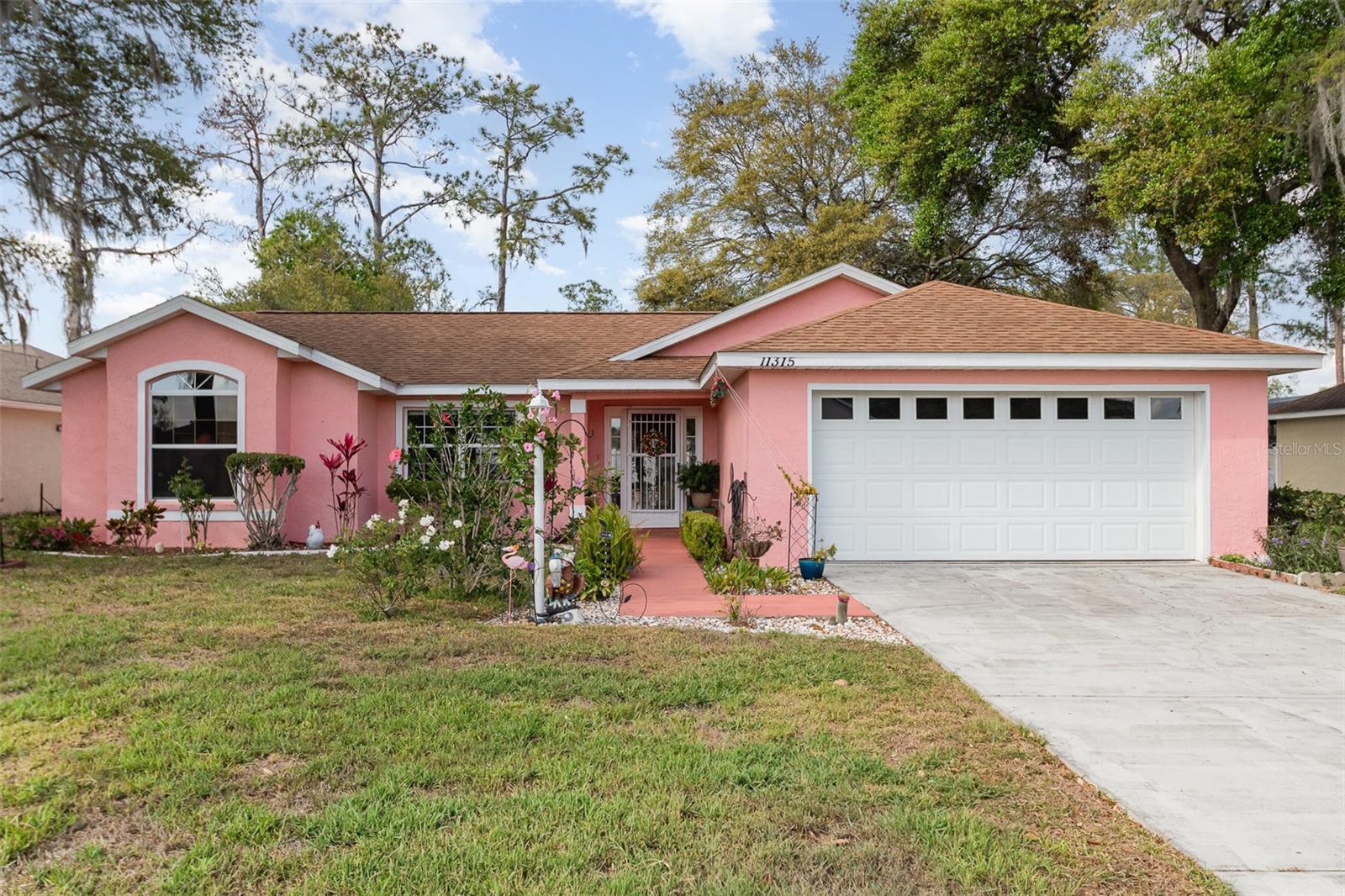 11315 LAKE DR, LEESBURG, FL, 34788