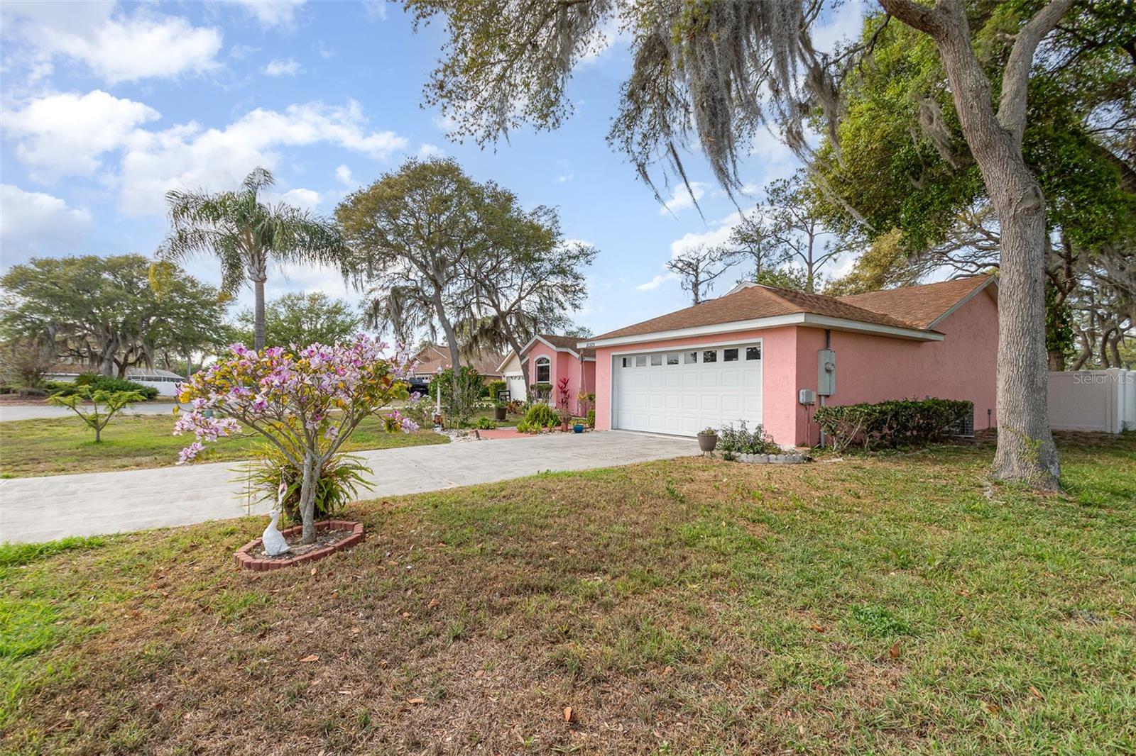 11315 LAKE DR, LEESBURG, FL, 34788