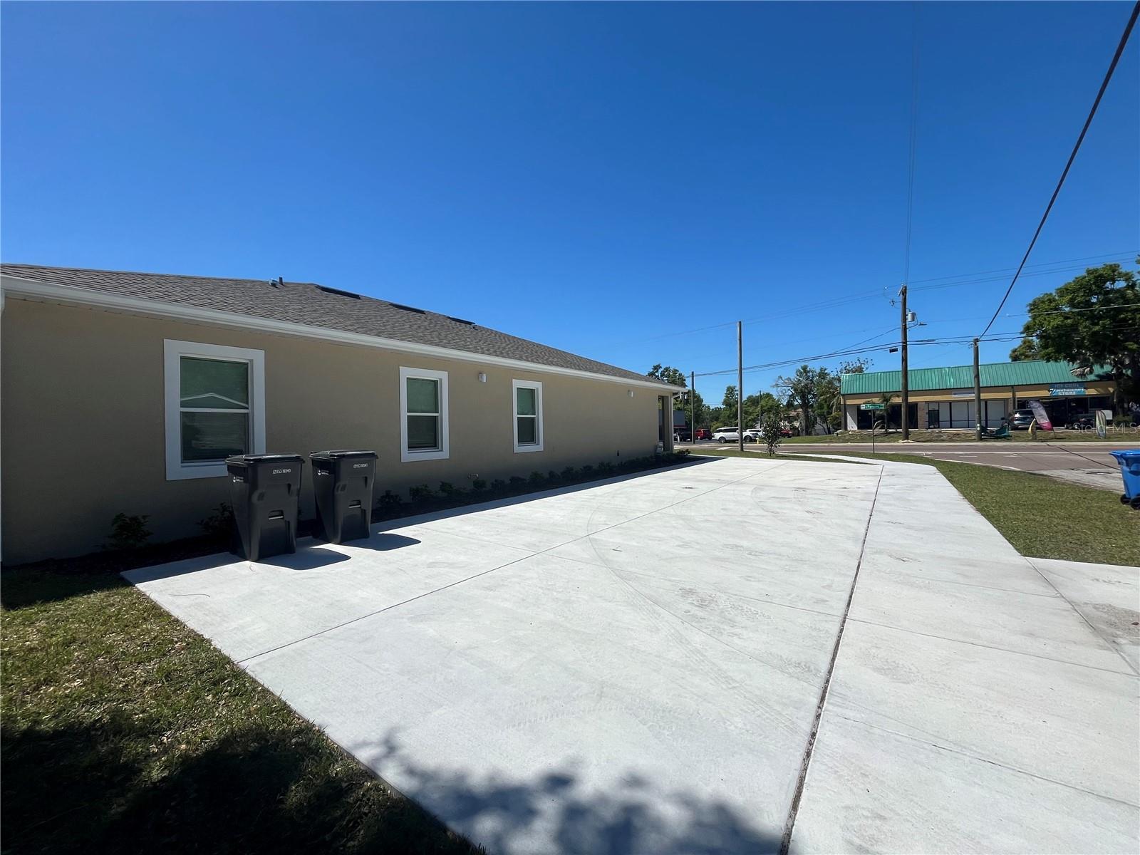 1402 S PARSONS, SEFFNER, FL, 33584